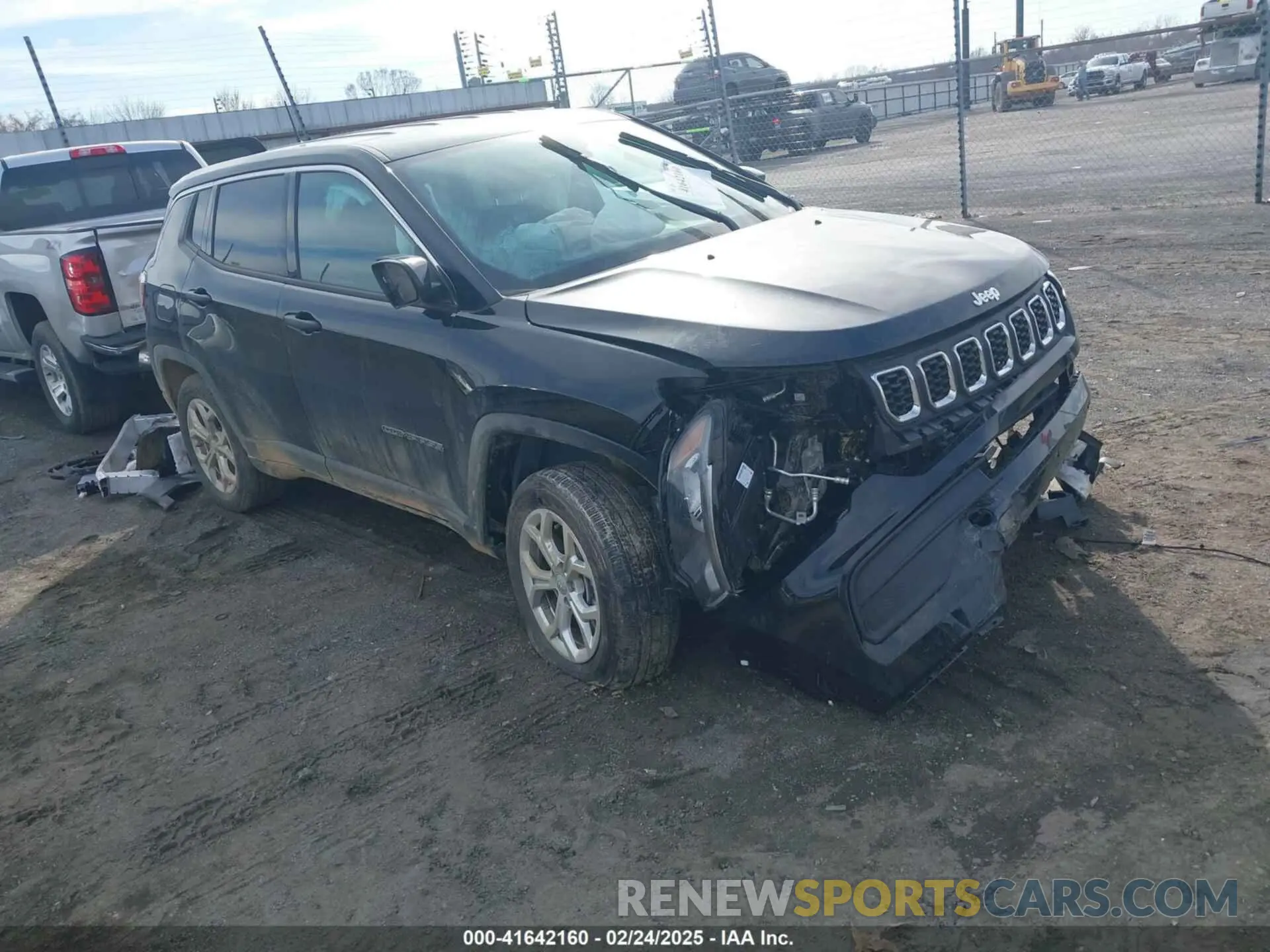 1 Photograph of a damaged car 3C4NJDAN5RT143675 JEEP COMPASS 2024