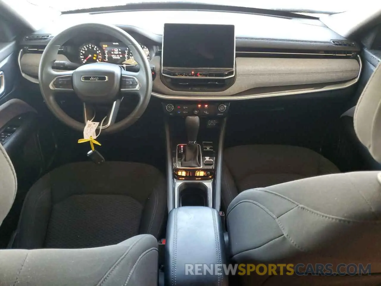 8 Photograph of a damaged car 3C4NJDAN6RT135066 JEEP COMPASS 2024