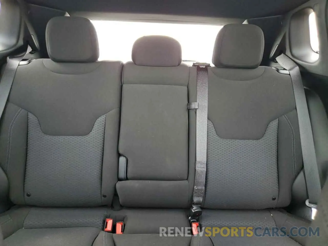 10 Фотография поврежденного автомобиля 3C4NJDAN6RT163210 JEEP COMPASS 2024