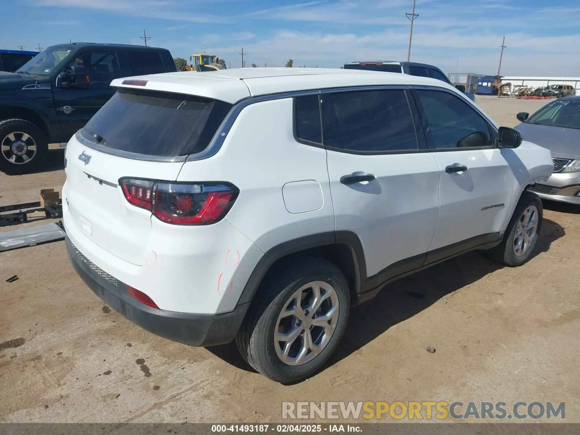 4 Фотография поврежденного автомобиля 3C4NJDAN8RT170417 JEEP COMPASS 2024