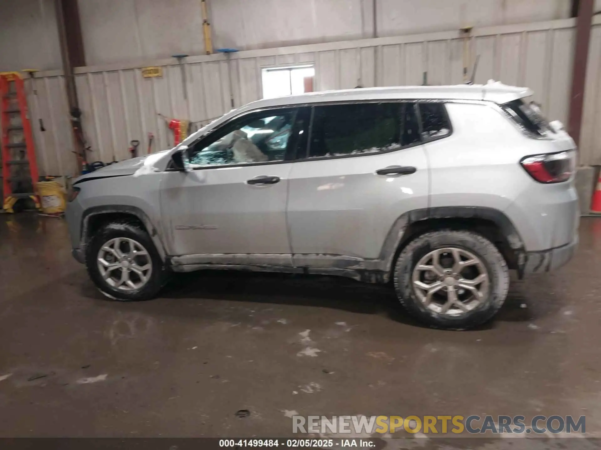 14 Фотография поврежденного автомобиля 3C4NJDANXRT146281 JEEP COMPASS 2024
