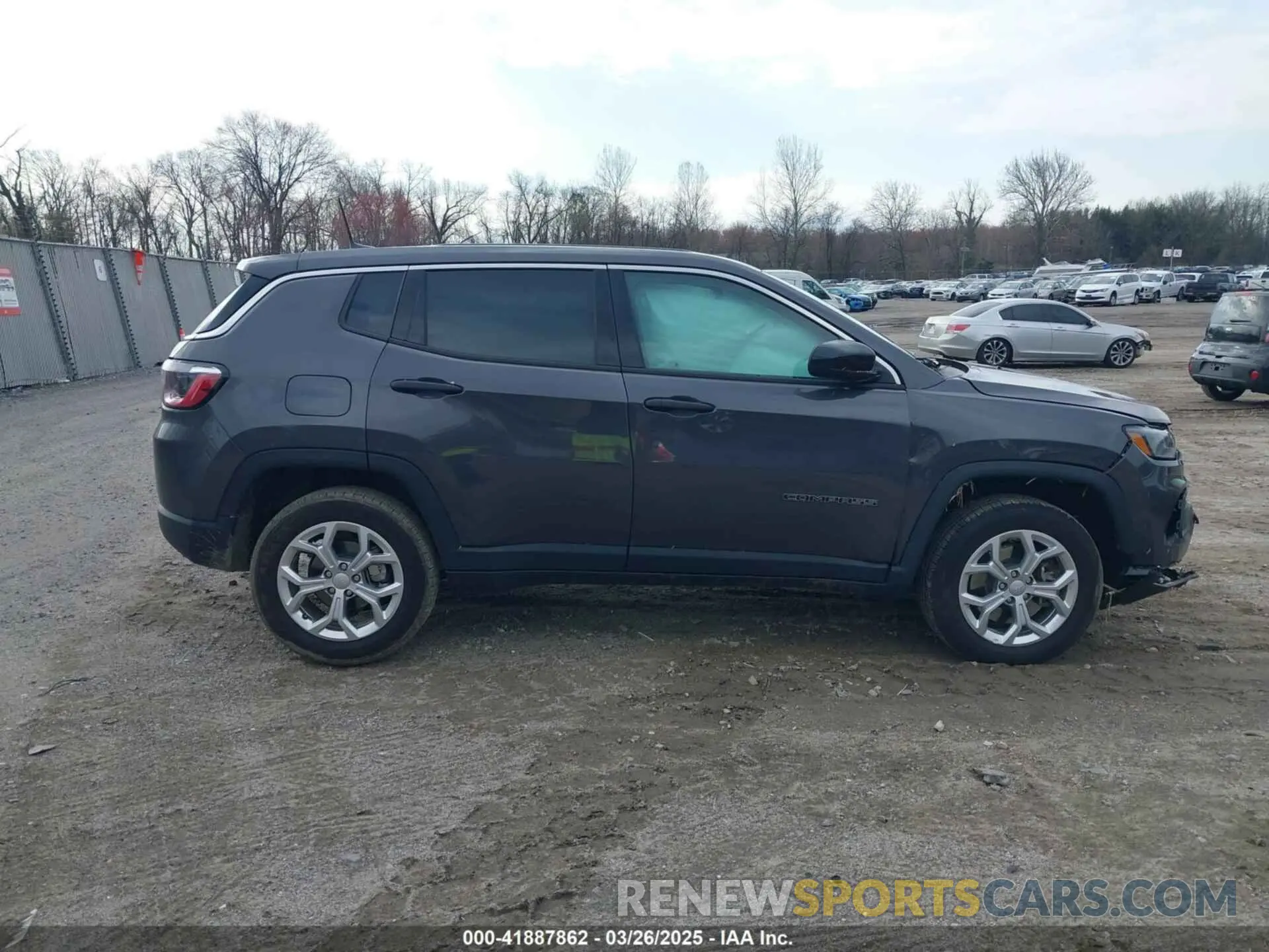13 Photograph of a damaged car 3C4NJDANXRT173299 JEEP COMPASS 2024