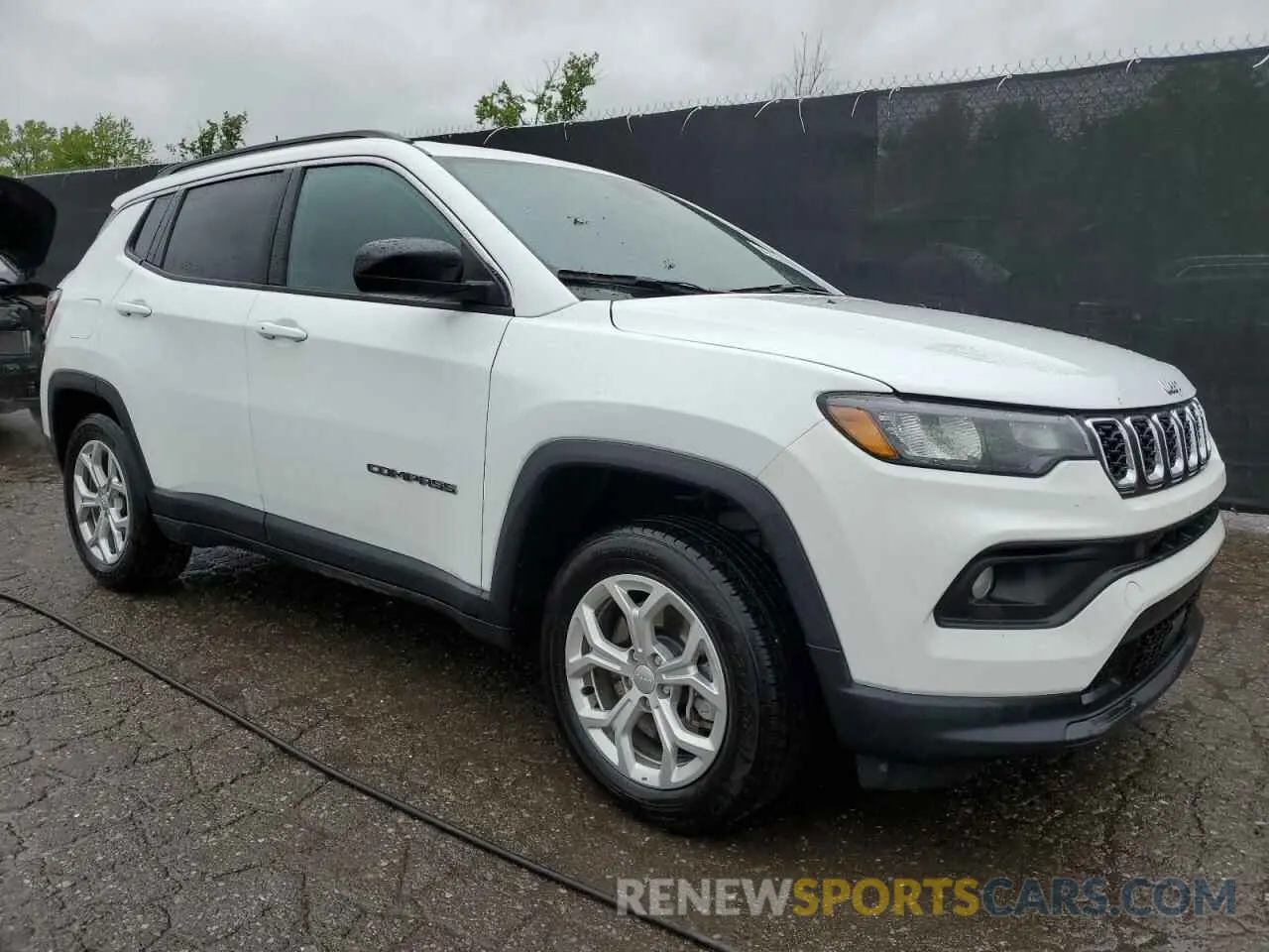 4 Фотография поврежденного автомобиля 3C4NJDBN0RT111750 JEEP COMPASS 2024