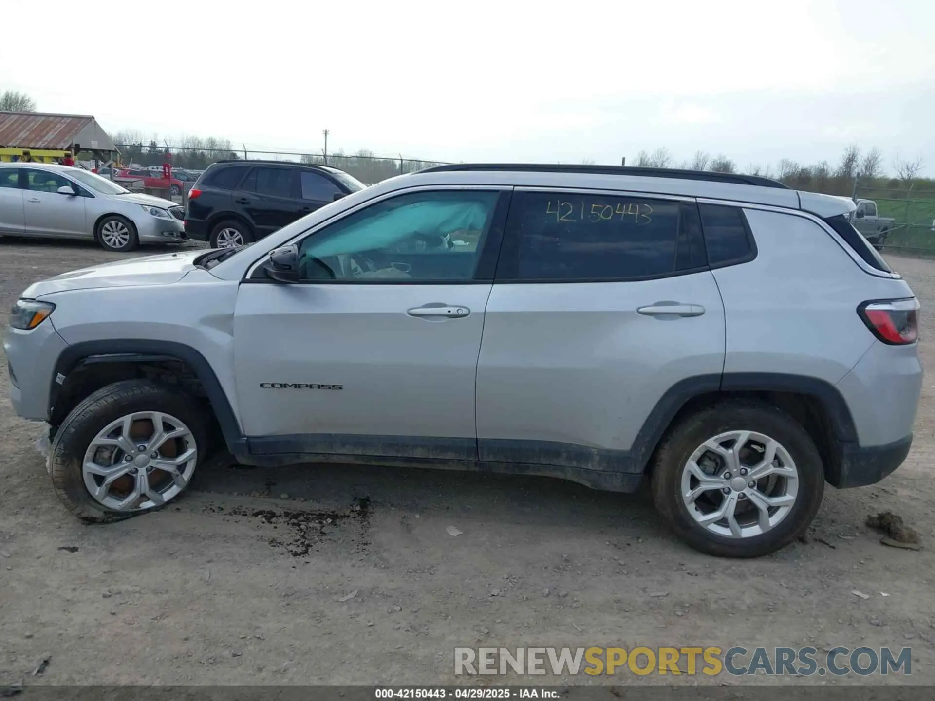 14 Фотография поврежденного автомобиля 3C4NJDBN0RT124448 JEEP COMPASS 2024