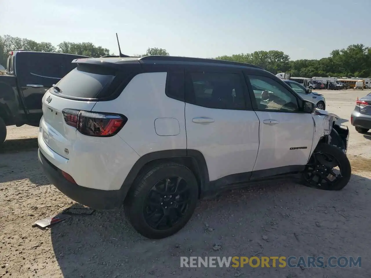 3 Photograph of a damaged car 3C4NJDBN0RT142156 JEEP COMPASS 2024