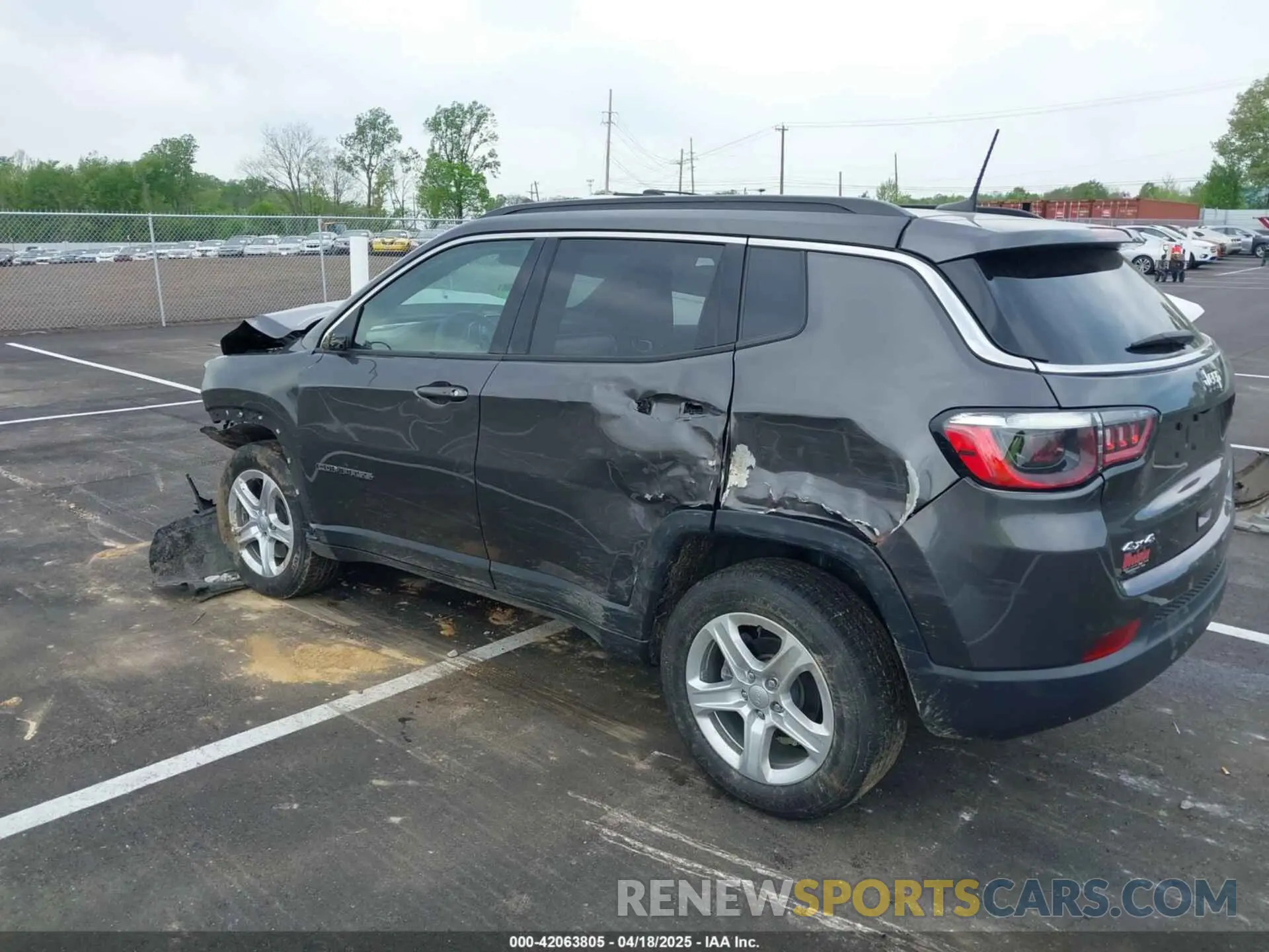 3 Фотография поврежденного автомобиля 3C4NJDBN0RT581776 JEEP COMPASS 2024