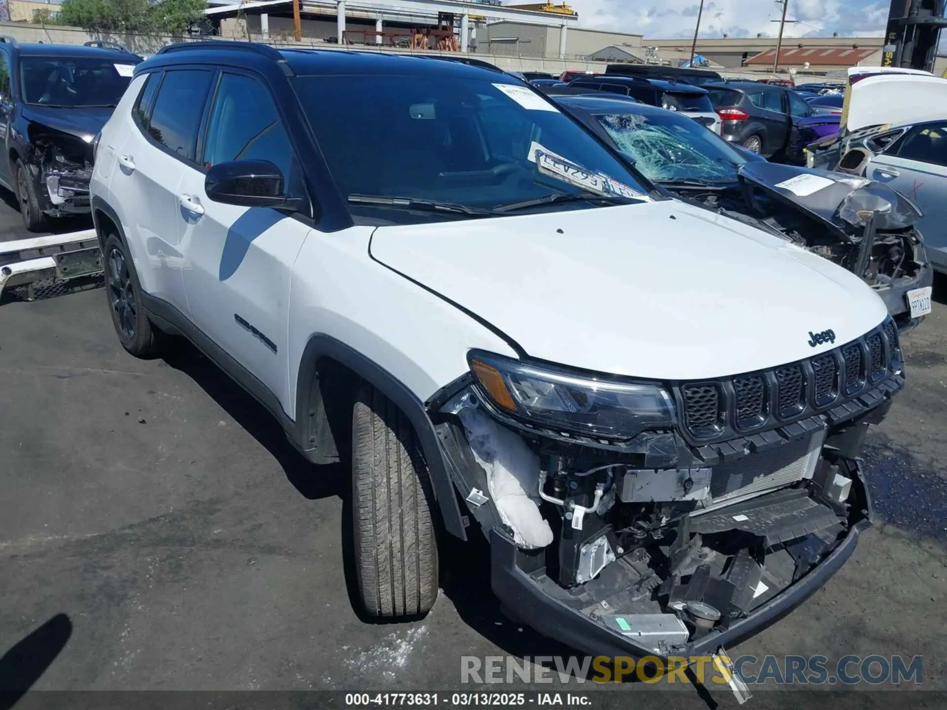 1 Фотография поврежденного автомобиля 3C4NJDBN0RT588081 JEEP COMPASS 2024