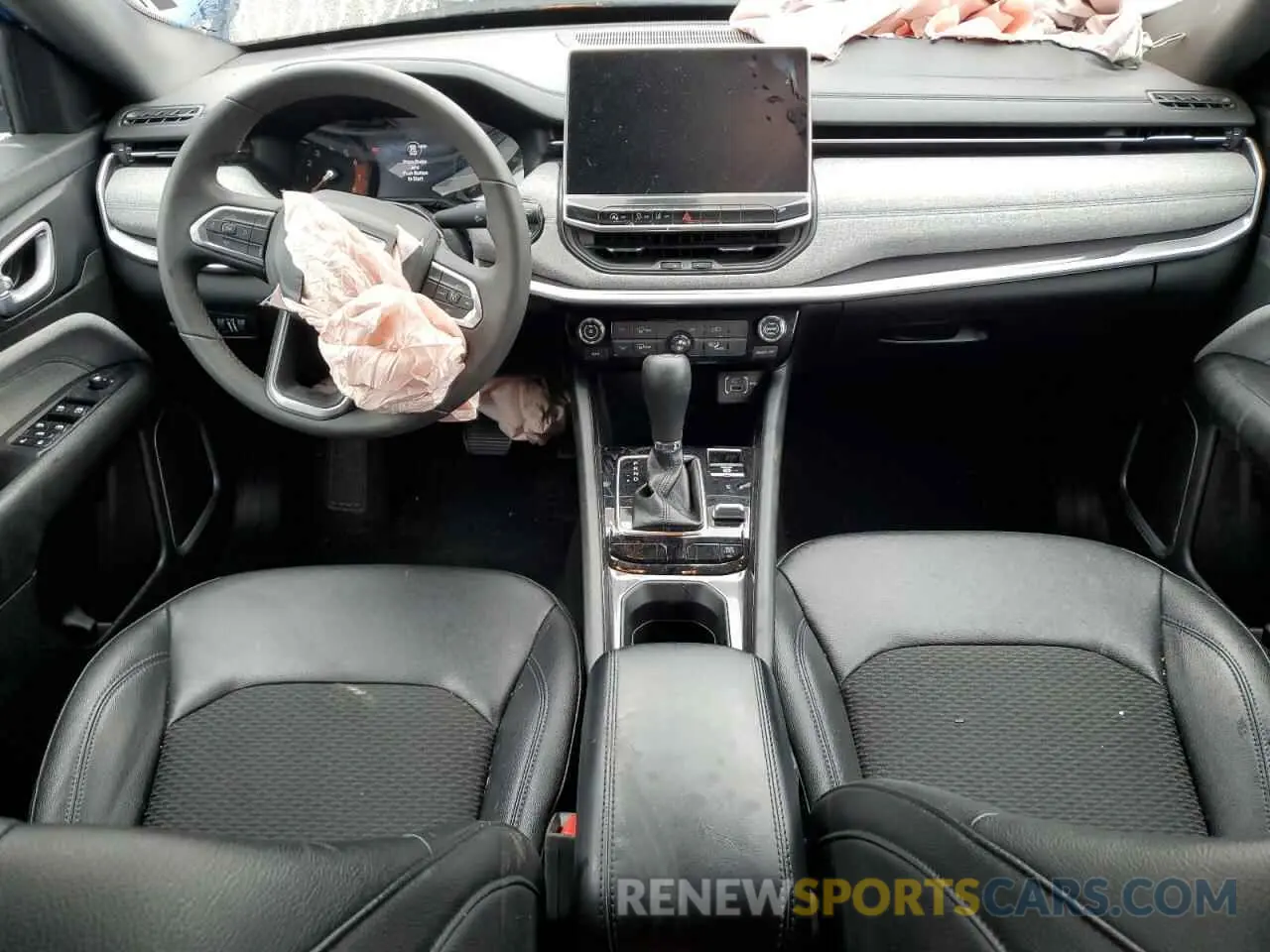 8 Photograph of a damaged car 3C4NJDBN0RT603923 JEEP COMPASS 2024