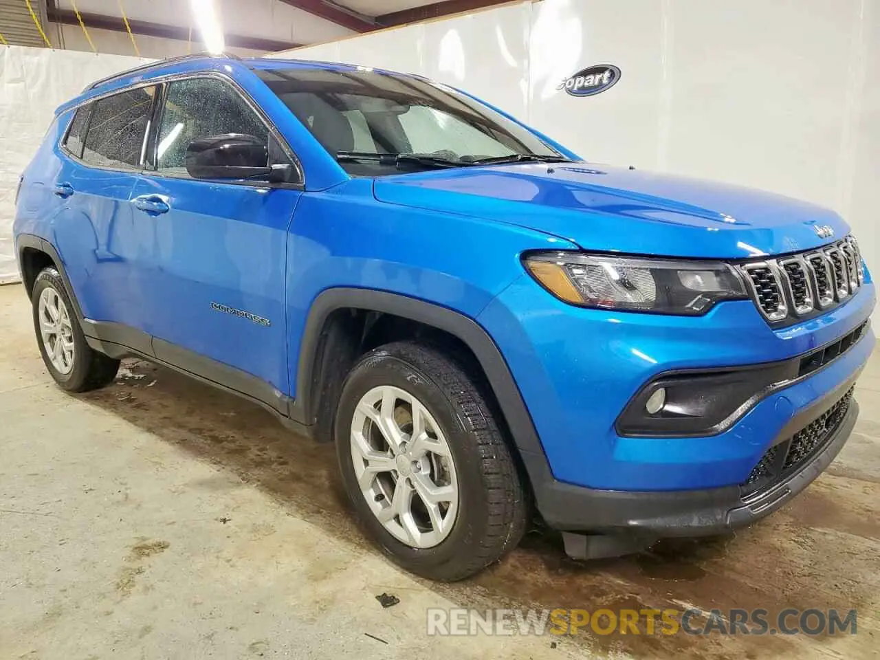 4 Photograph of a damaged car 3C4NJDBN1RT110199 JEEP COMPASS 2024