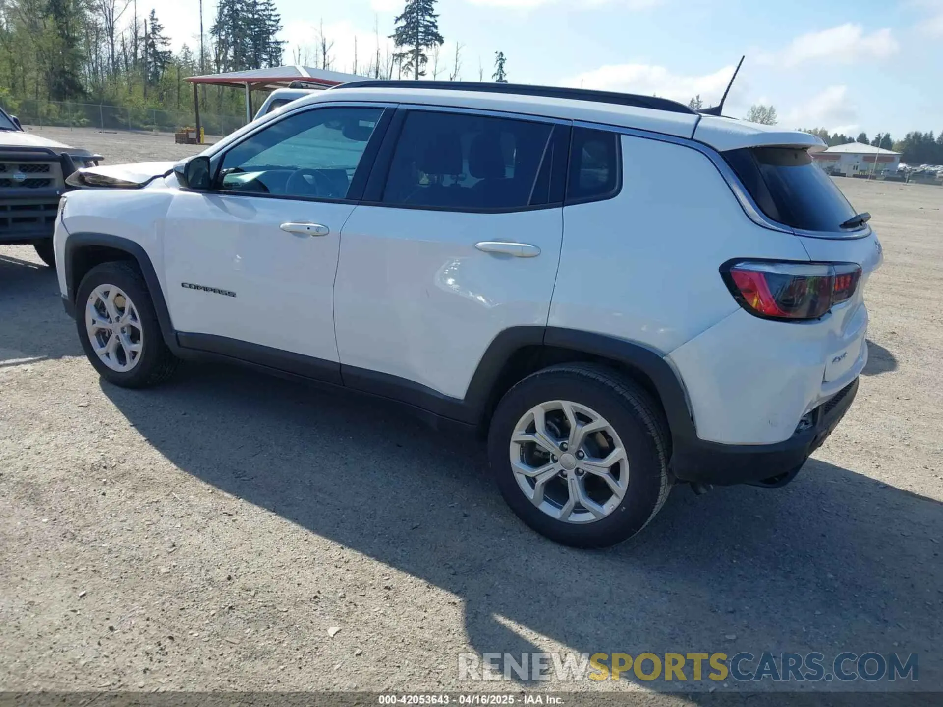 3 Фотография поврежденного автомобиля 3C4NJDBN1RT118139 JEEP COMPASS 2024