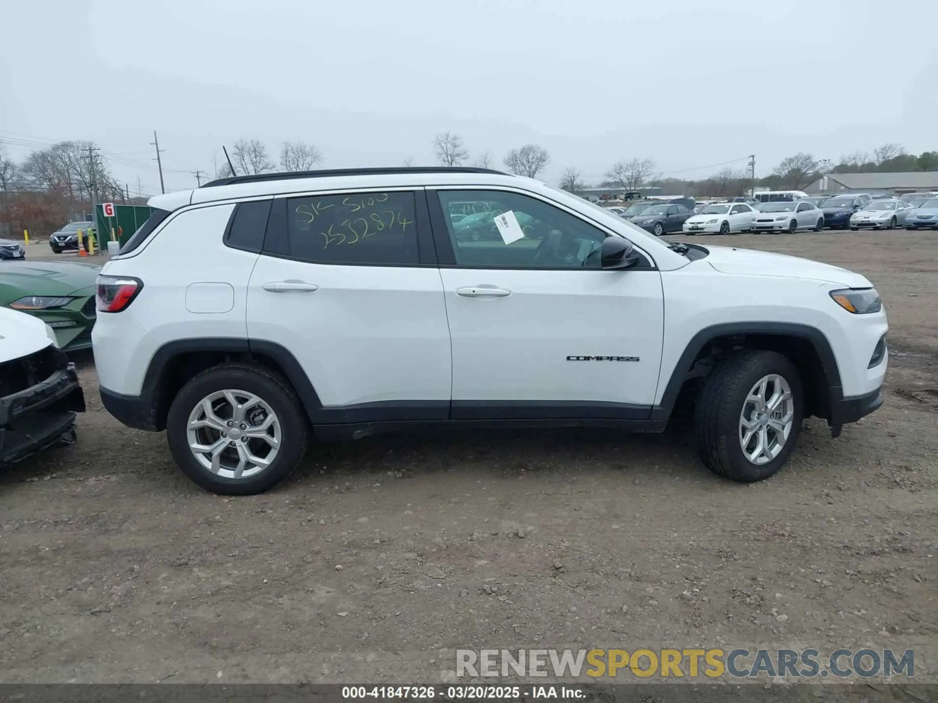 13 Фотография поврежденного автомобиля 3C4NJDBN2RT105075 JEEP COMPASS 2024