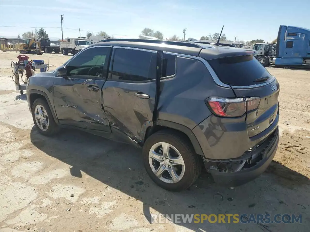 2 Фотография поврежденного автомобиля 3C4NJDBN2RT586672 JEEP COMPASS 2024