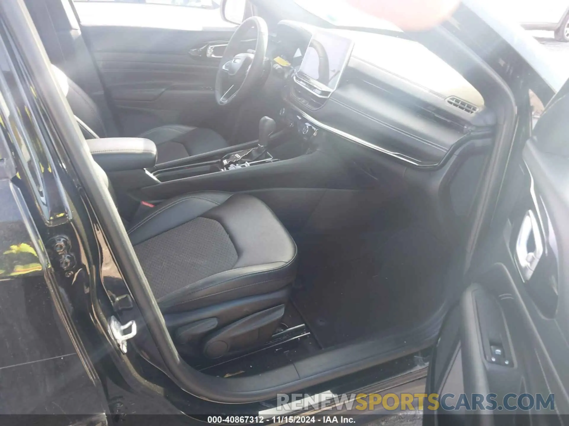 5 Фотография поврежденного автомобиля 3C4NJDBN2RT602451 JEEP COMPASS 2024