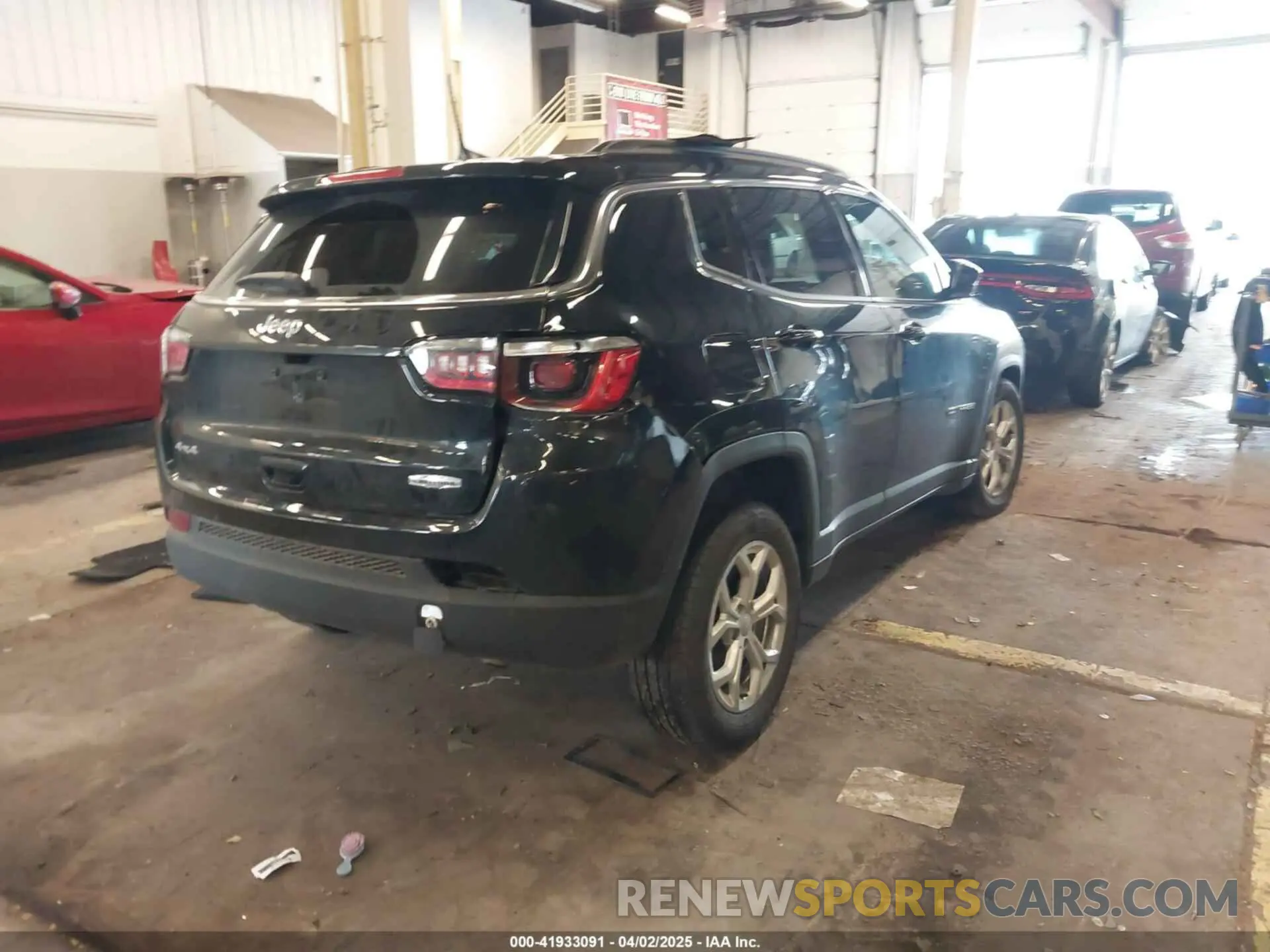 4 Фотография поврежденного автомобиля 3C4NJDBN3RT175331 JEEP COMPASS 2024
