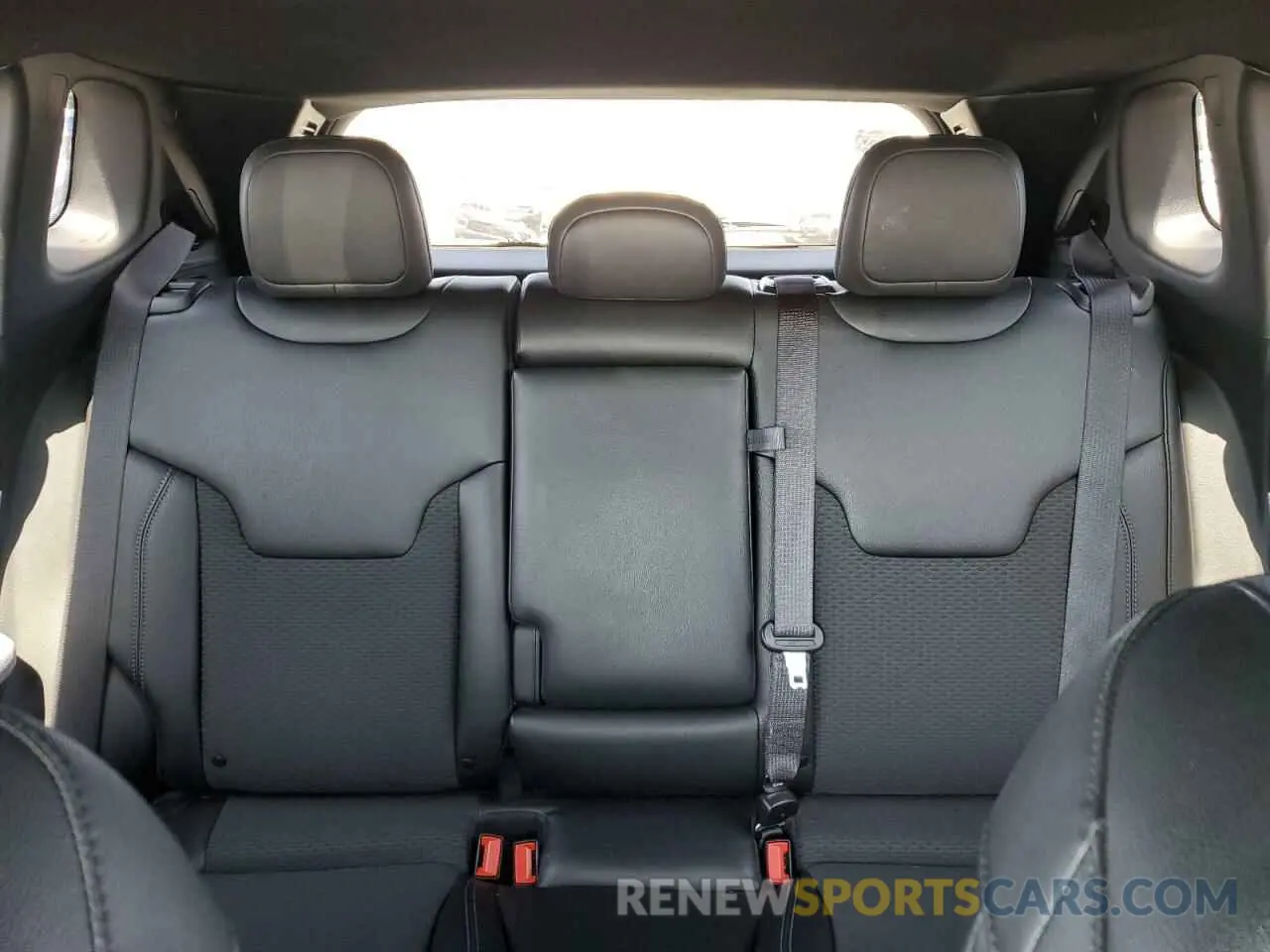 10 Фотография поврежденного автомобиля 3C4NJDBN4RT110956 JEEP COMPASS 2024