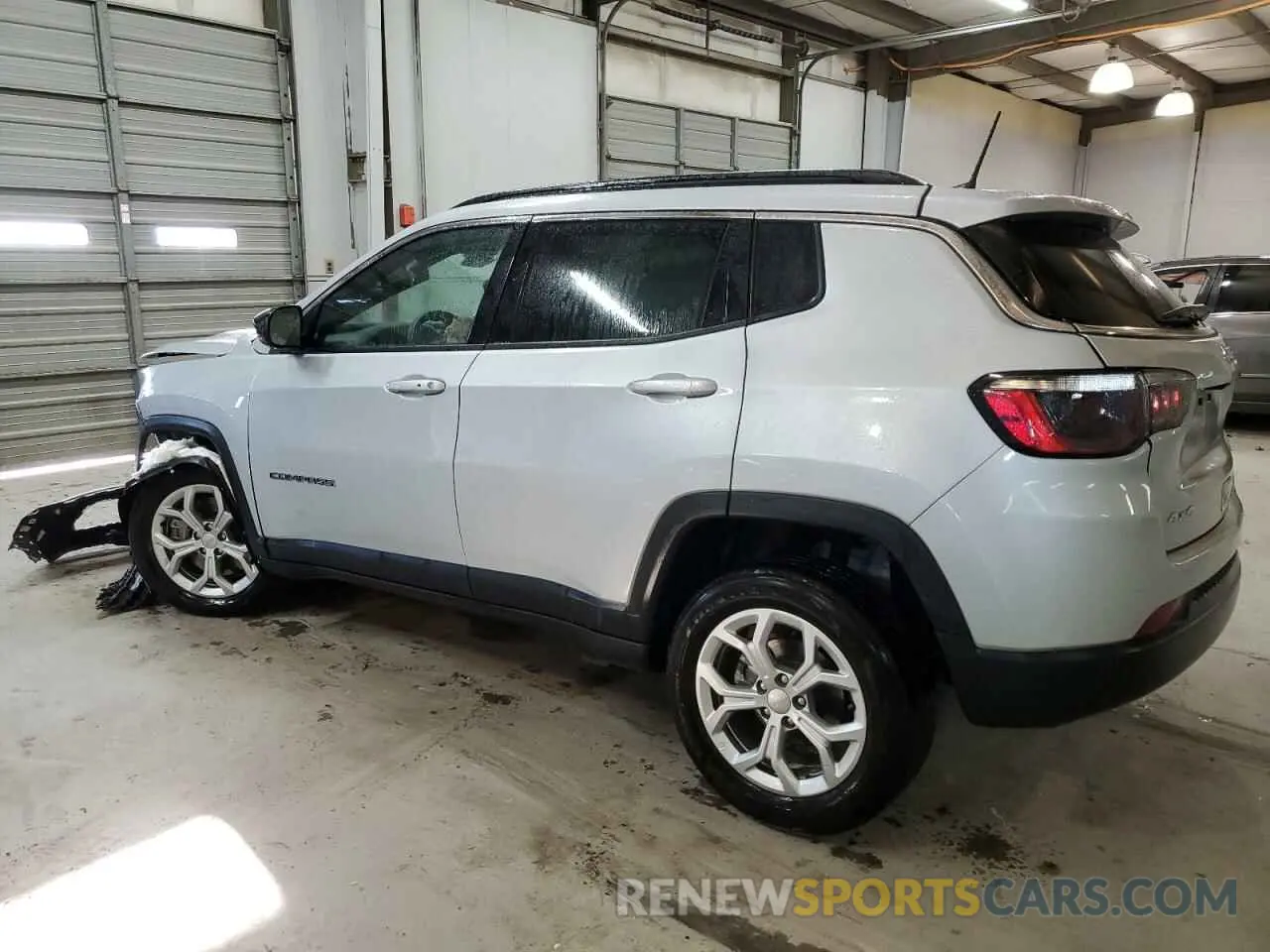 2 Фотография поврежденного автомобиля 3C4NJDBN4RT119186 JEEP COMPASS 2024