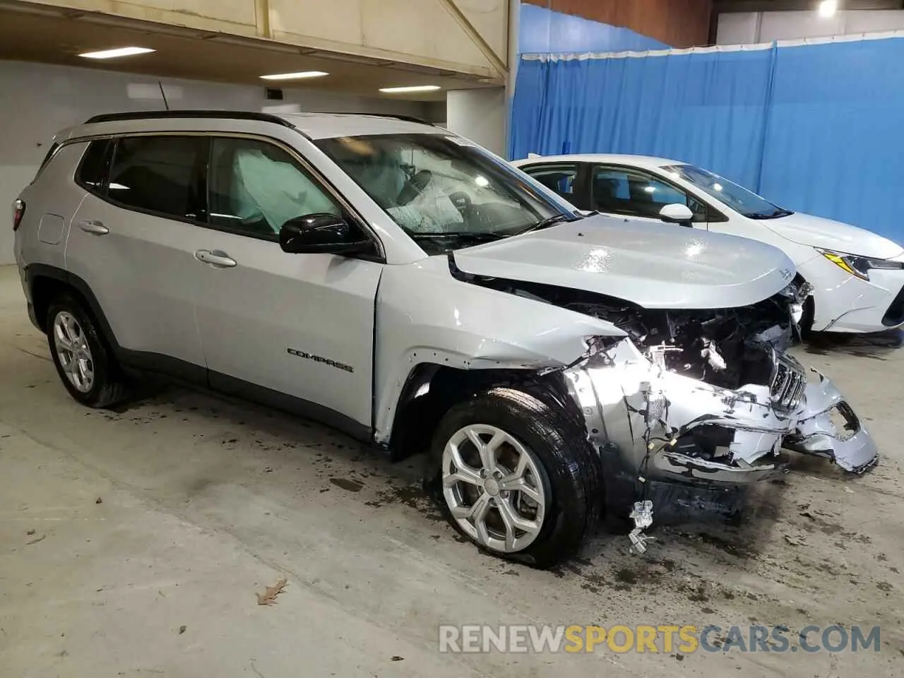 4 Фотография поврежденного автомобиля 3C4NJDBN4RT119186 JEEP COMPASS 2024