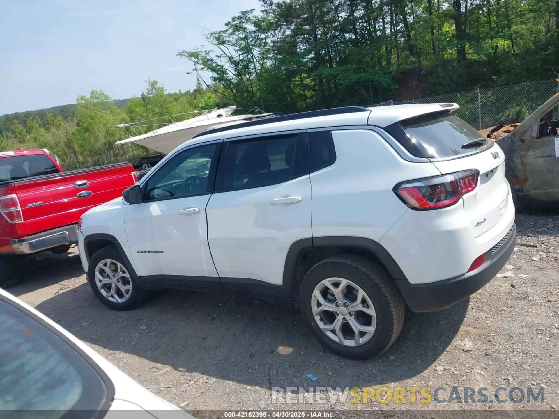 14 Фотография поврежденного автомобиля 3C4NJDBN4RT124422 JEEP COMPASS 2024