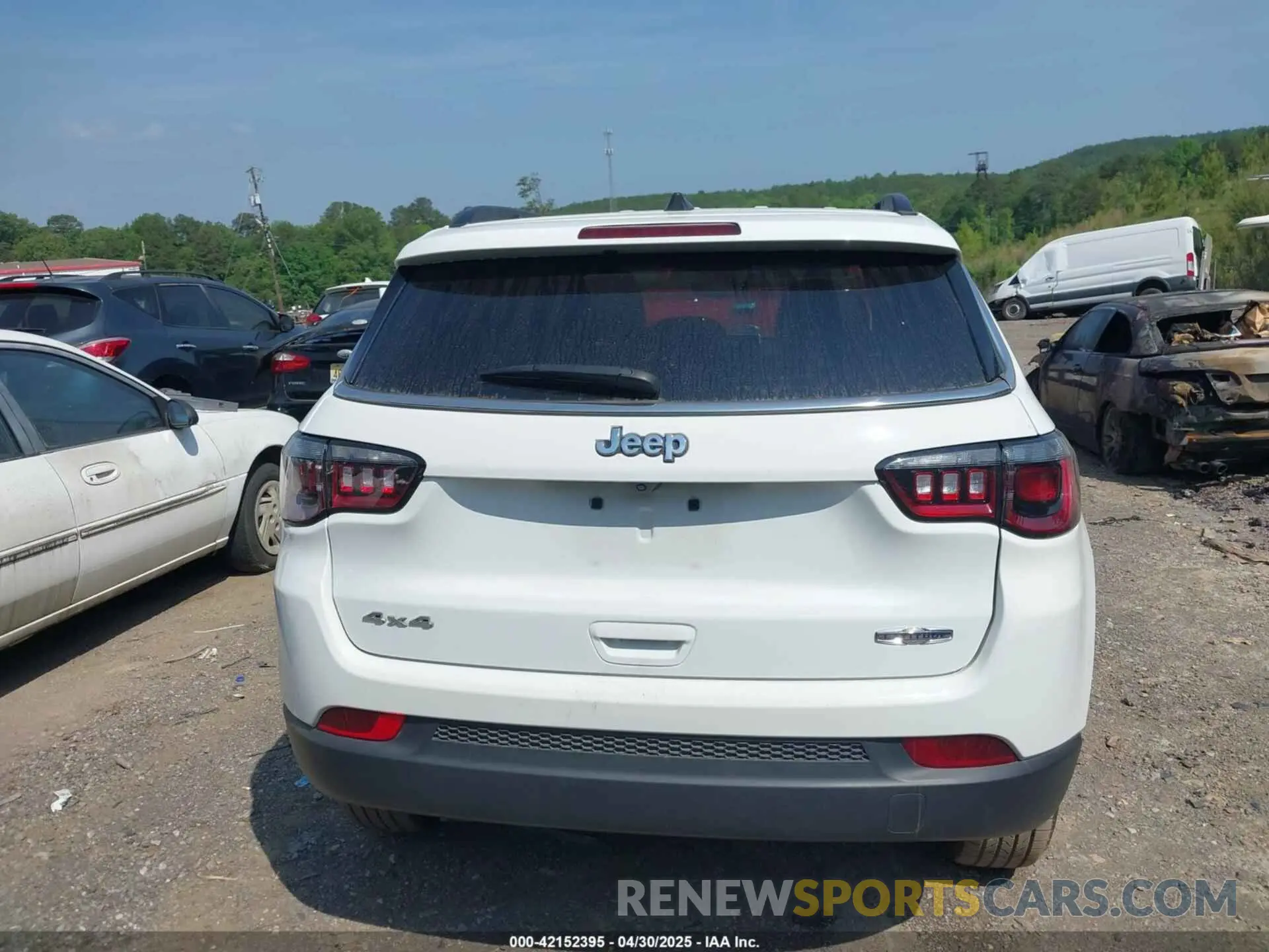 16 Фотография поврежденного автомобиля 3C4NJDBN4RT124422 JEEP COMPASS 2024
