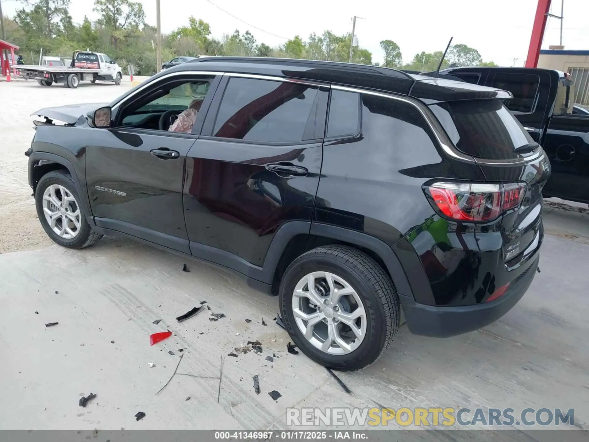 3 Photograph of a damaged car 3C4NJDBN4RT135081 JEEP COMPASS 2024