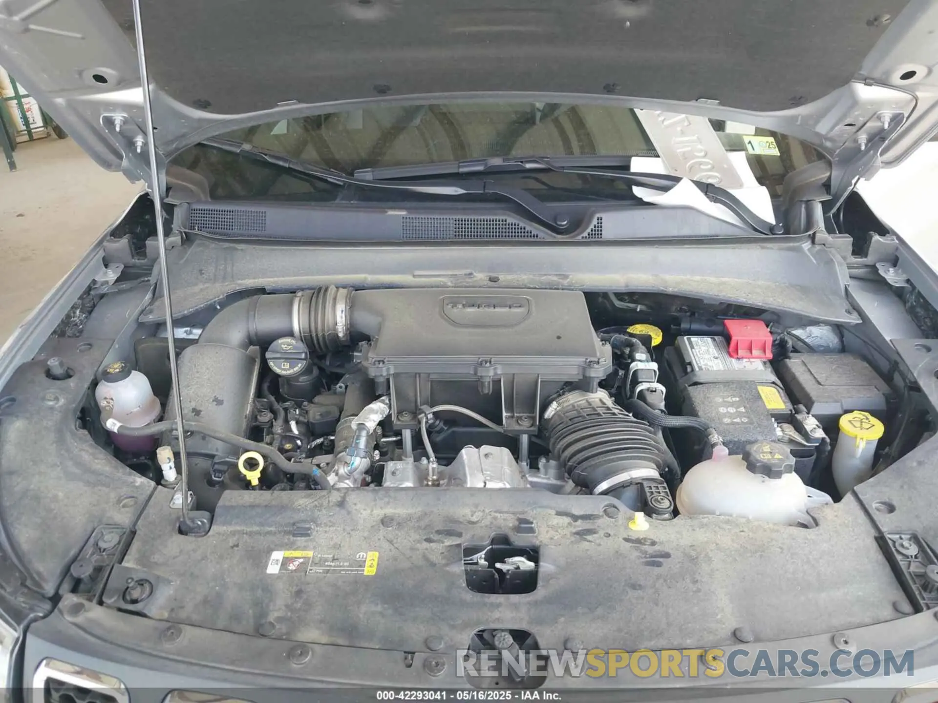 10 Photograph of a damaged car 3C4NJDBN4RT598970 JEEP COMPASS 2024