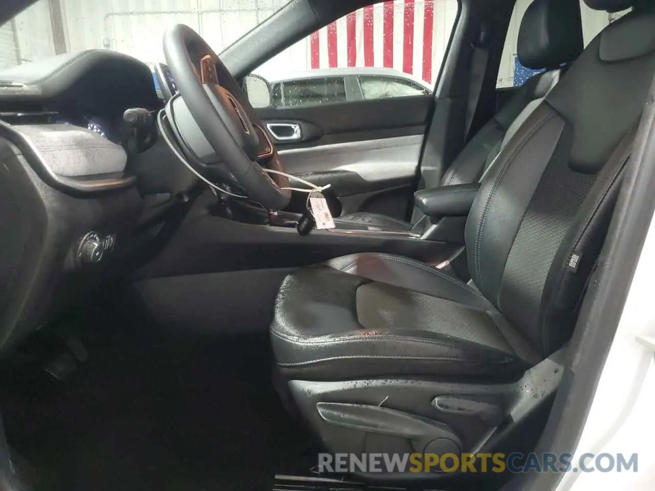 7 Photograph of a damaged car 3C4NJDBN5RT118709 JEEP COMPASS 2024