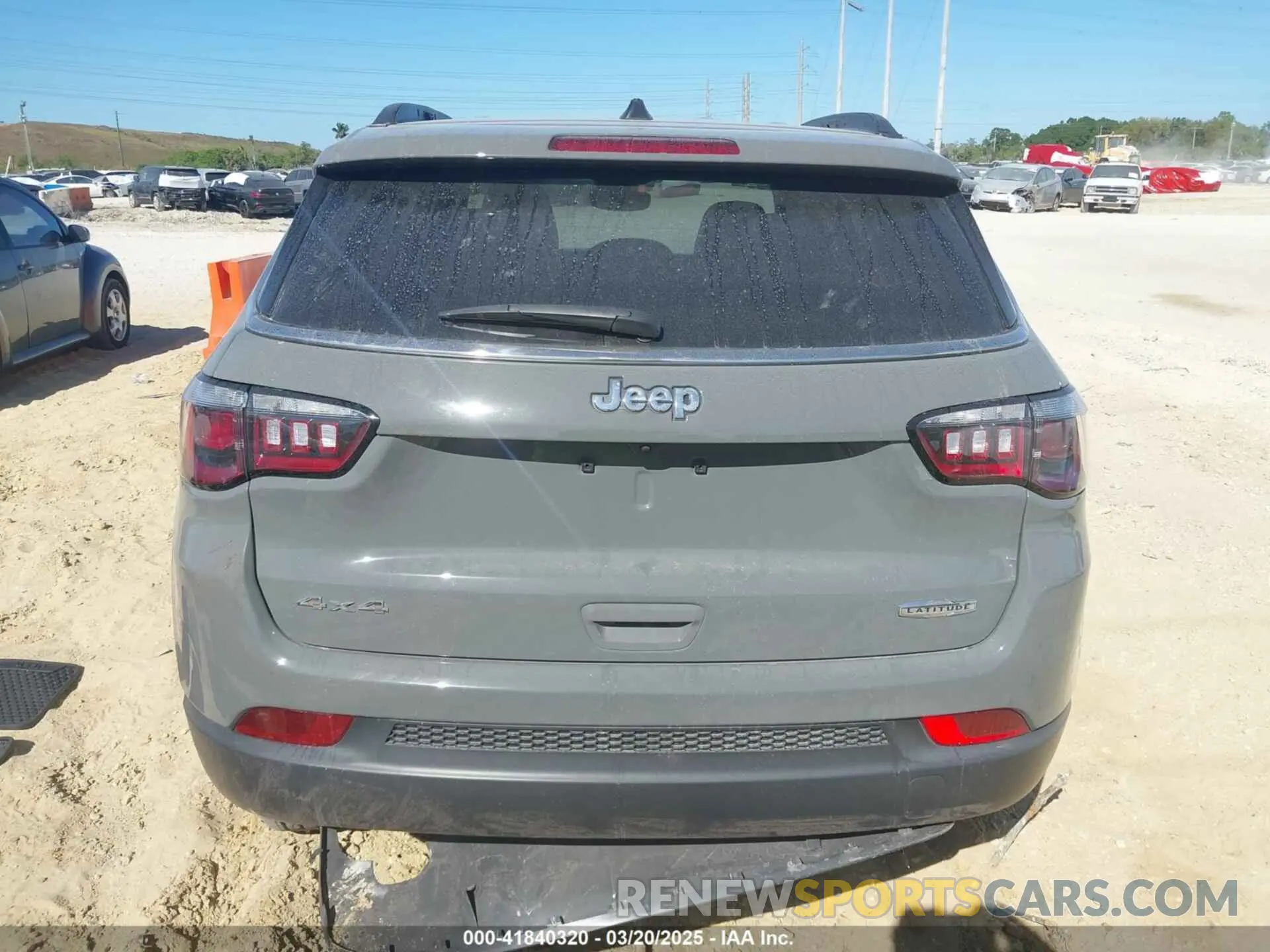 17 Фотография поврежденного автомобиля 3C4NJDBN5RT586715 JEEP COMPASS 2024