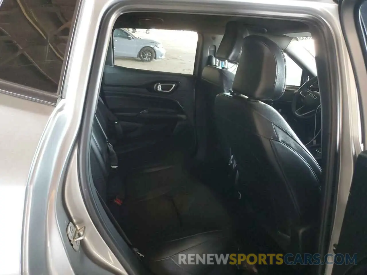 11 Фотография поврежденного автомобиля 3C4NJDBN7RT586215 JEEP COMPASS 2024