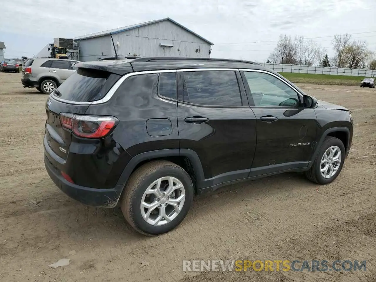 3 Фотография поврежденного автомобиля 3C4NJDBN8RT155902 JEEP COMPASS 2024