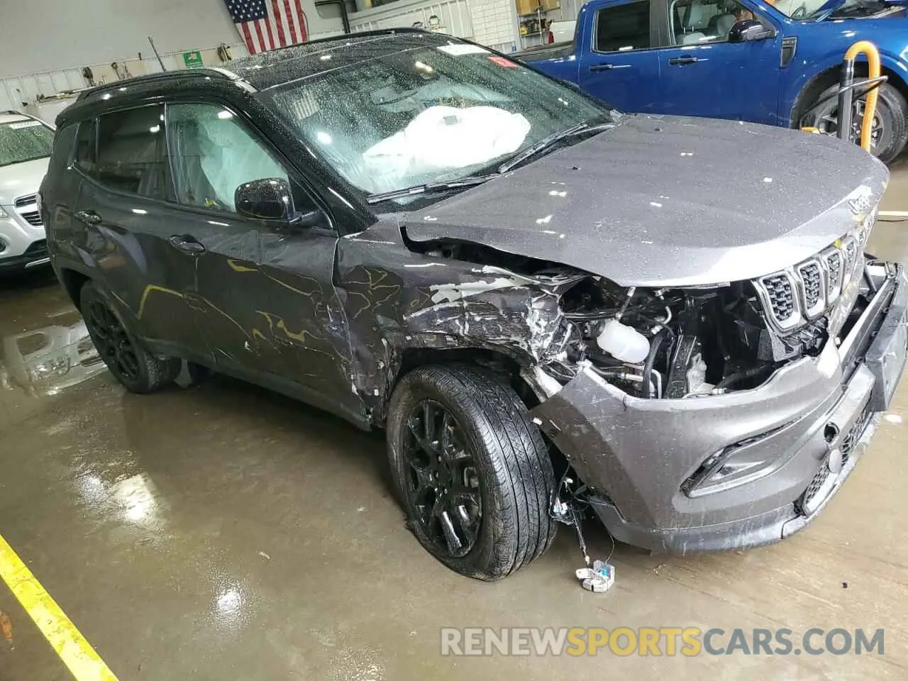 4 Photograph of a damaged car 3C4NJDBN9RT127025 JEEP COMPASS 2024