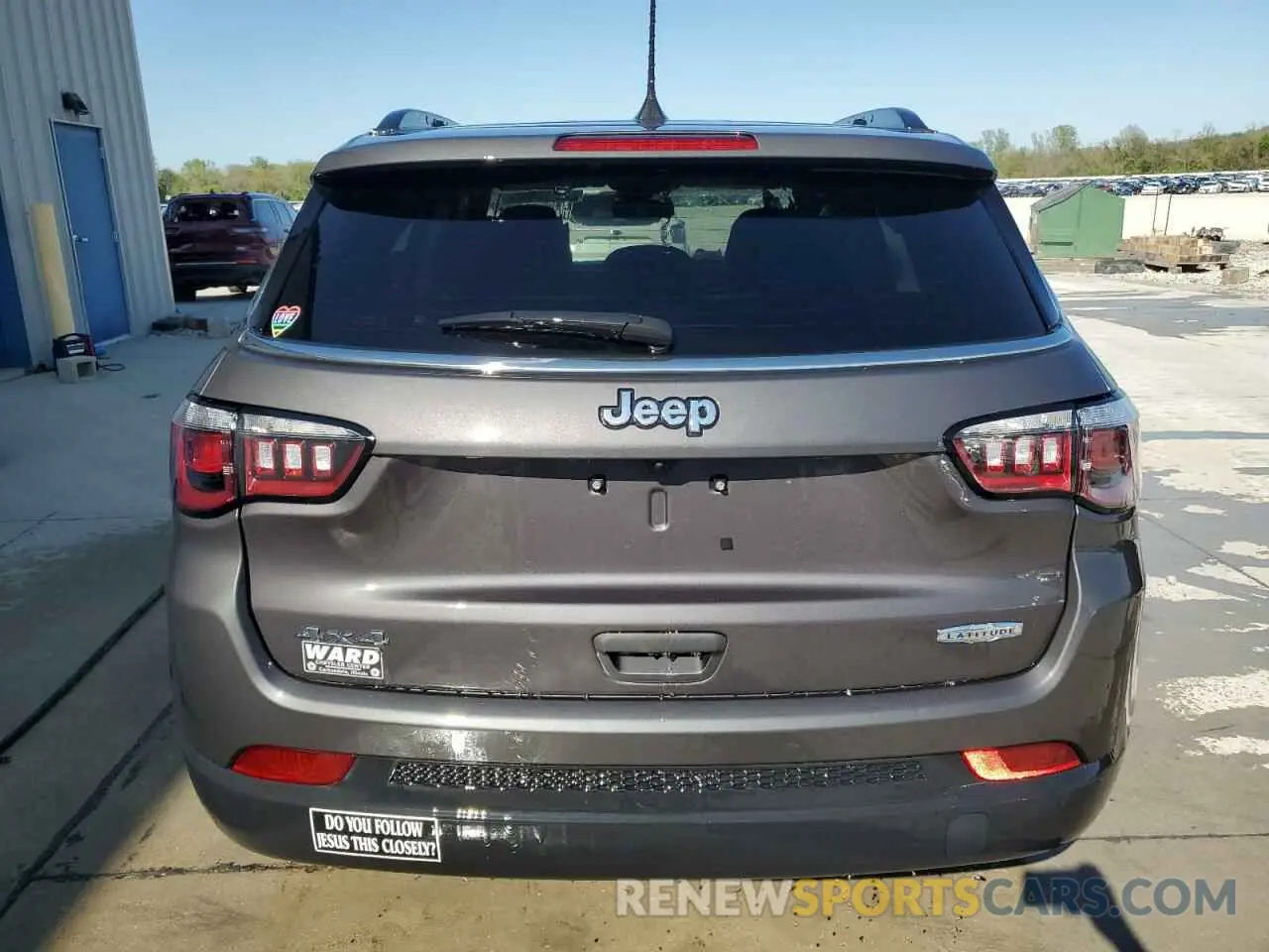 6 Photograph of a damaged car 3C4NJDBN9RT128806 JEEP COMPASS 2024