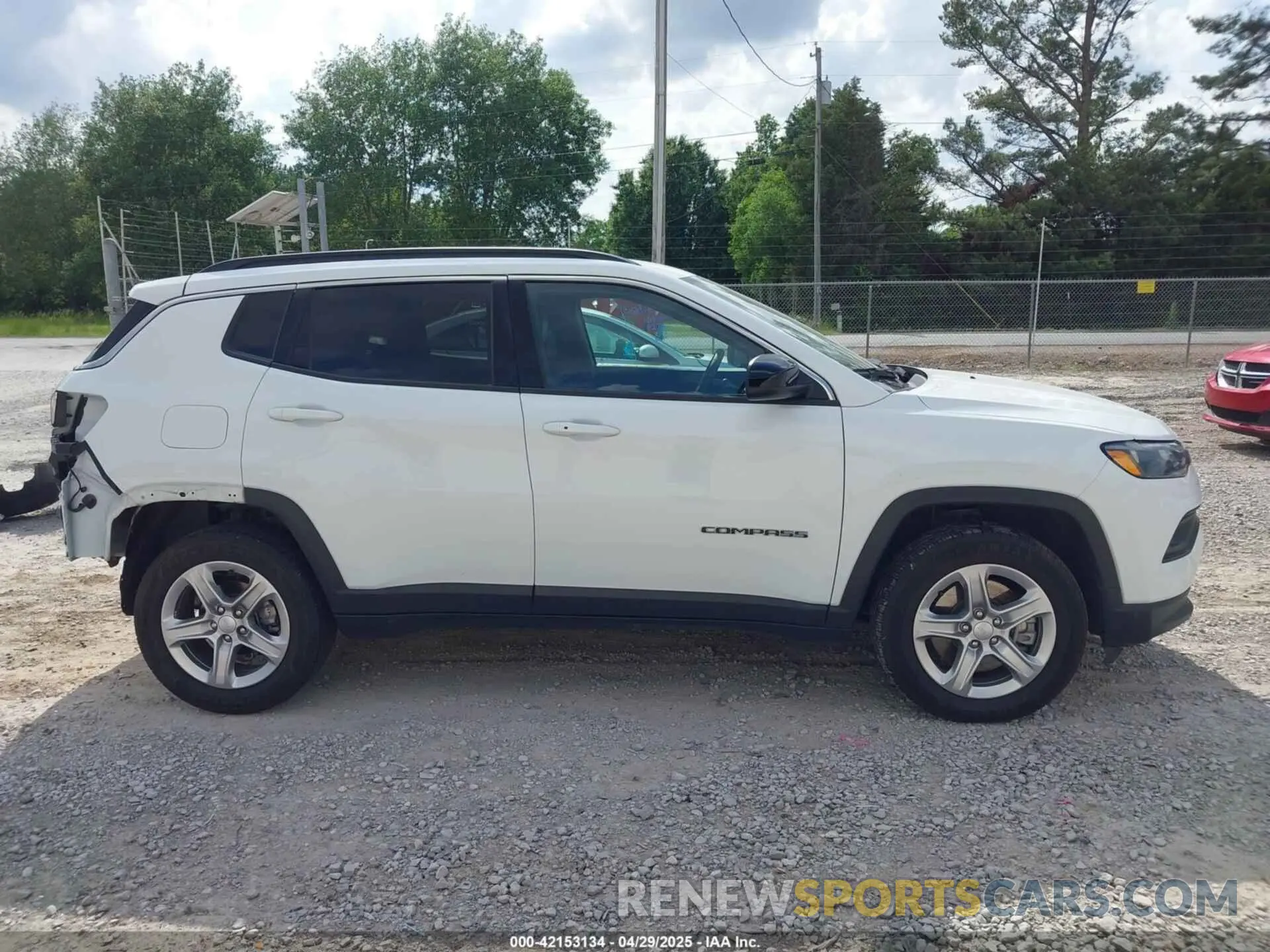 13 Photograph of a damaged car 3C4NJDBN9RT604049 JEEP COMPASS 2024