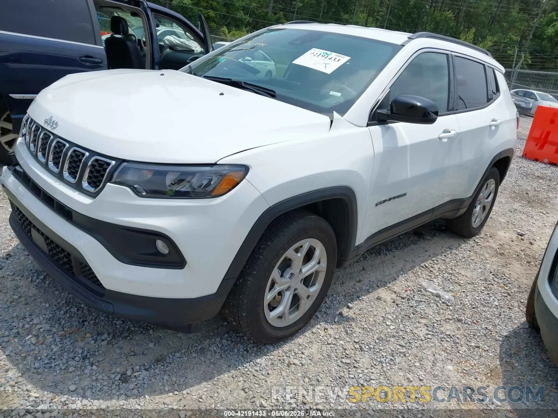 2 Фотография поврежденного автомобиля 3C4NJDBNXRT119192 JEEP COMPASS 2024