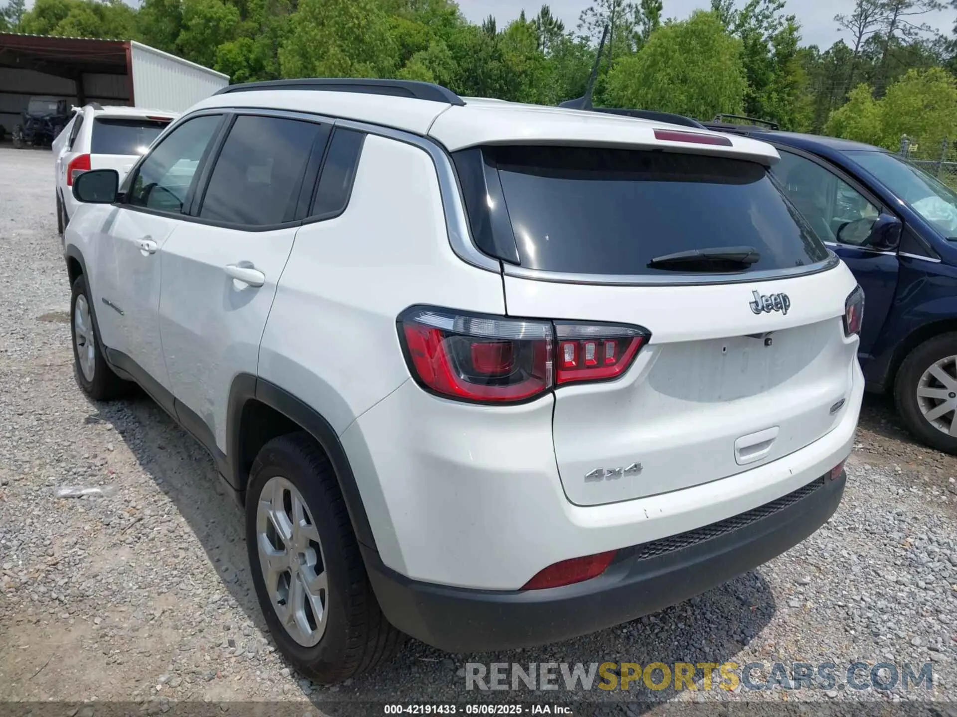 3 Фотография поврежденного автомобиля 3C4NJDBNXRT119192 JEEP COMPASS 2024
