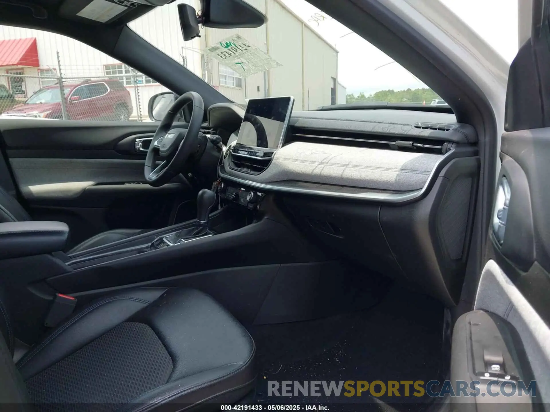 5 Фотография поврежденного автомобиля 3C4NJDBNXRT119192 JEEP COMPASS 2024