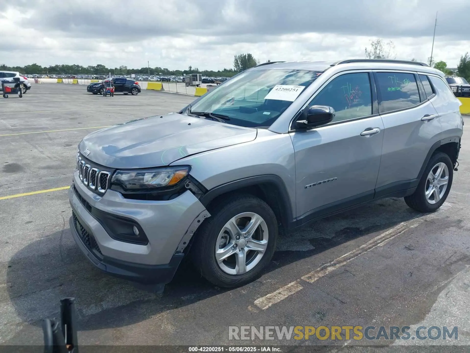 2 Photograph of a damaged car 3C4NJDBNXRT598763 JEEP COMPASS 2024