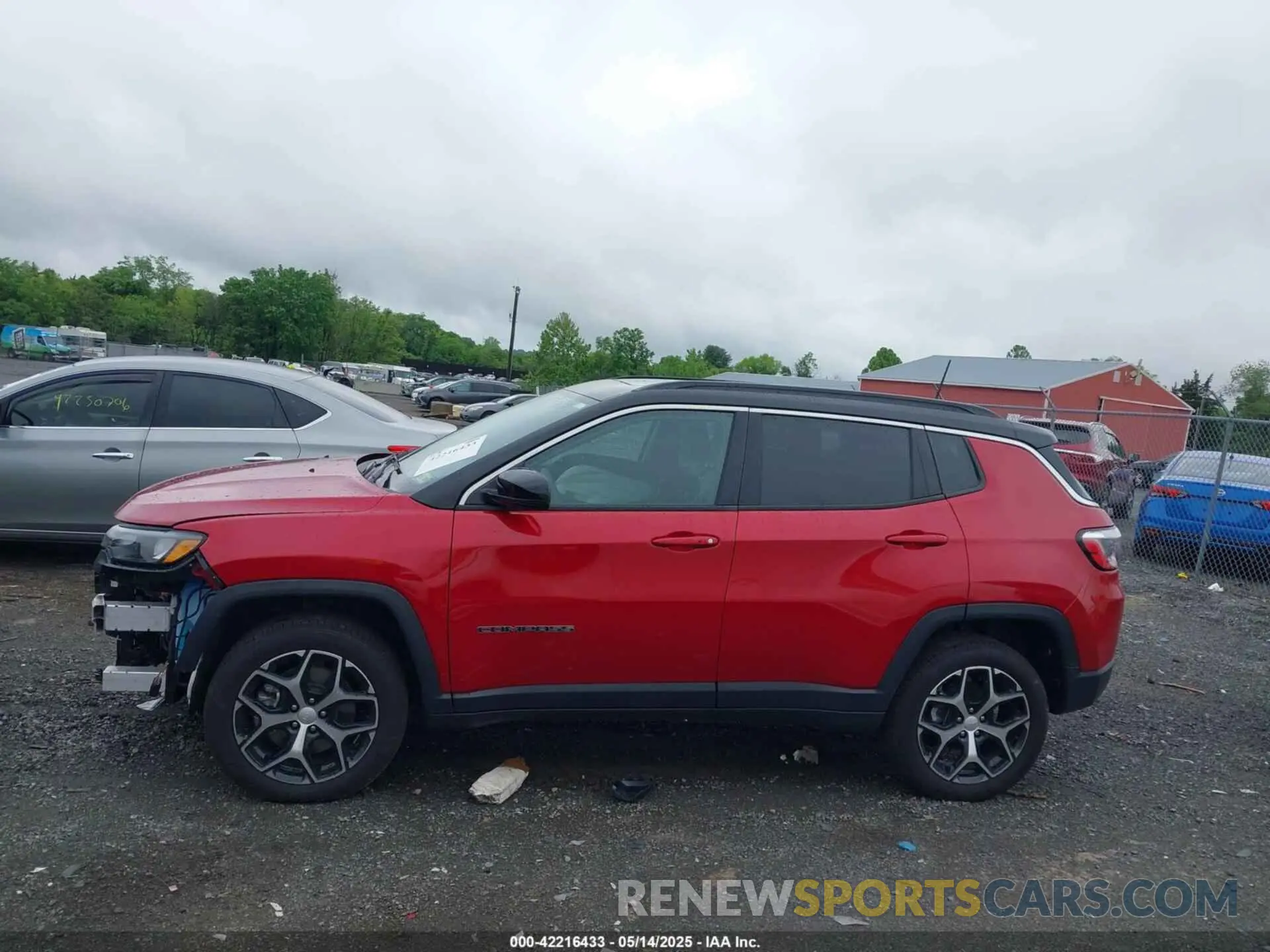 15 Photograph of a damaged car 3C4NJDCN1RT140091 JEEP COMPASS 2024
