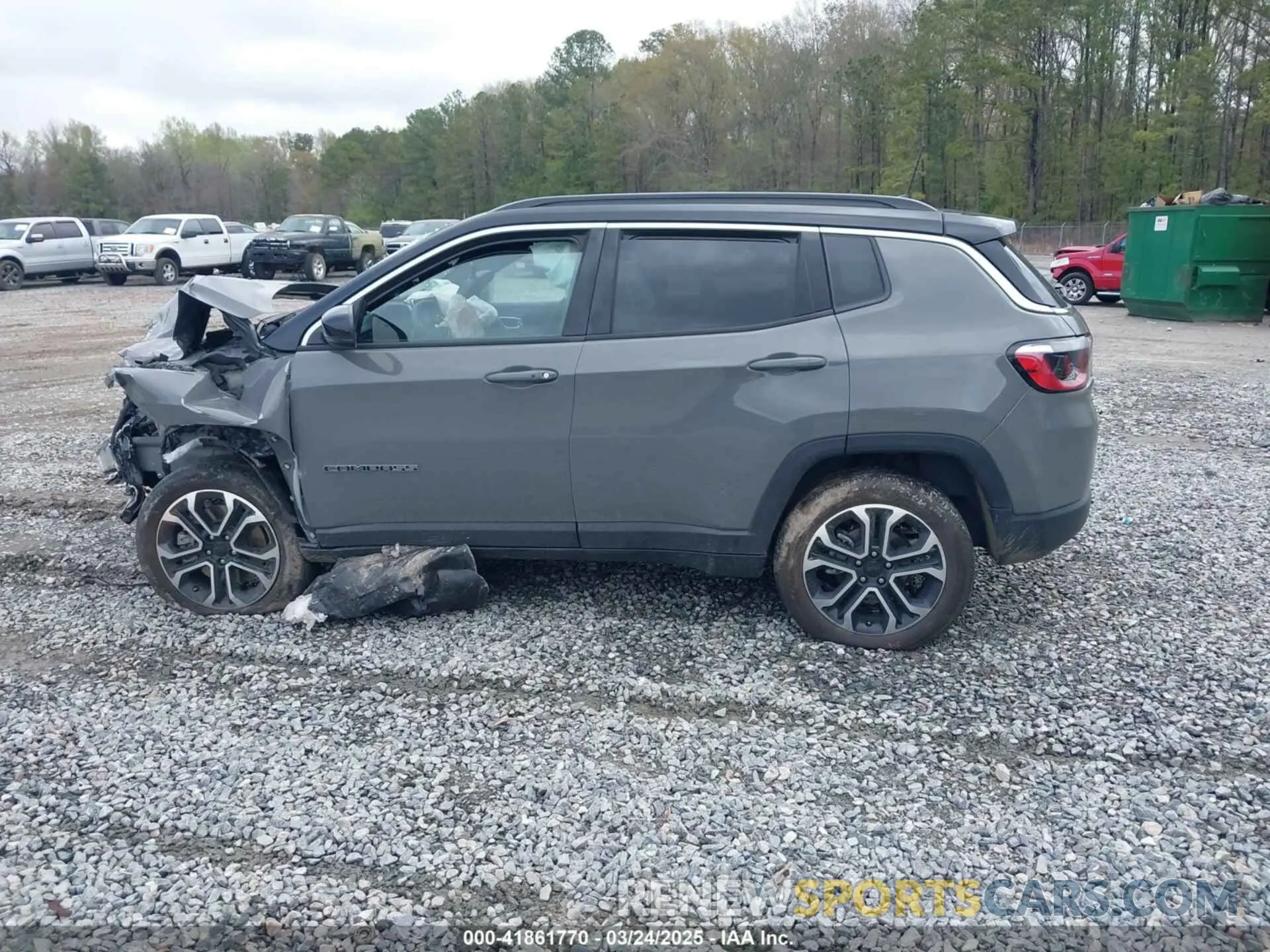 15 Photograph of a damaged car 3C4NJDCN1RT610278 JEEP COMPASS 2024