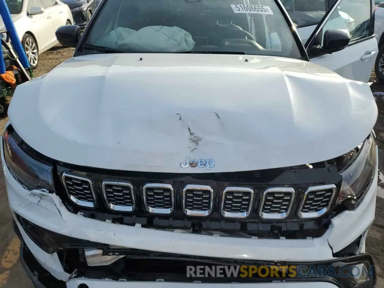 13 Photograph of a damaged car 3C4NJDCN4RT139842 JEEP COMPASS 2024