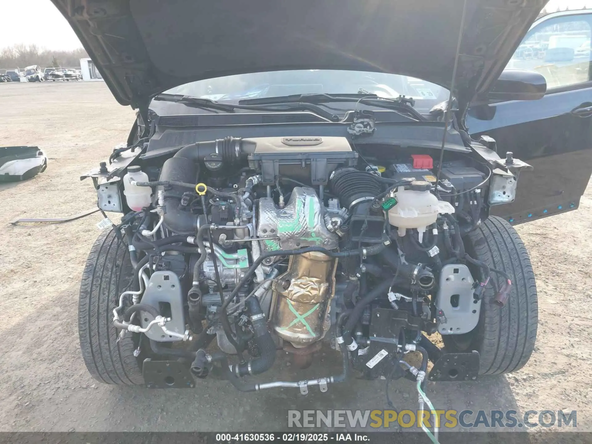 10 Photograph of a damaged car 3C4NJDCN4RT141722 JEEP COMPASS 2024