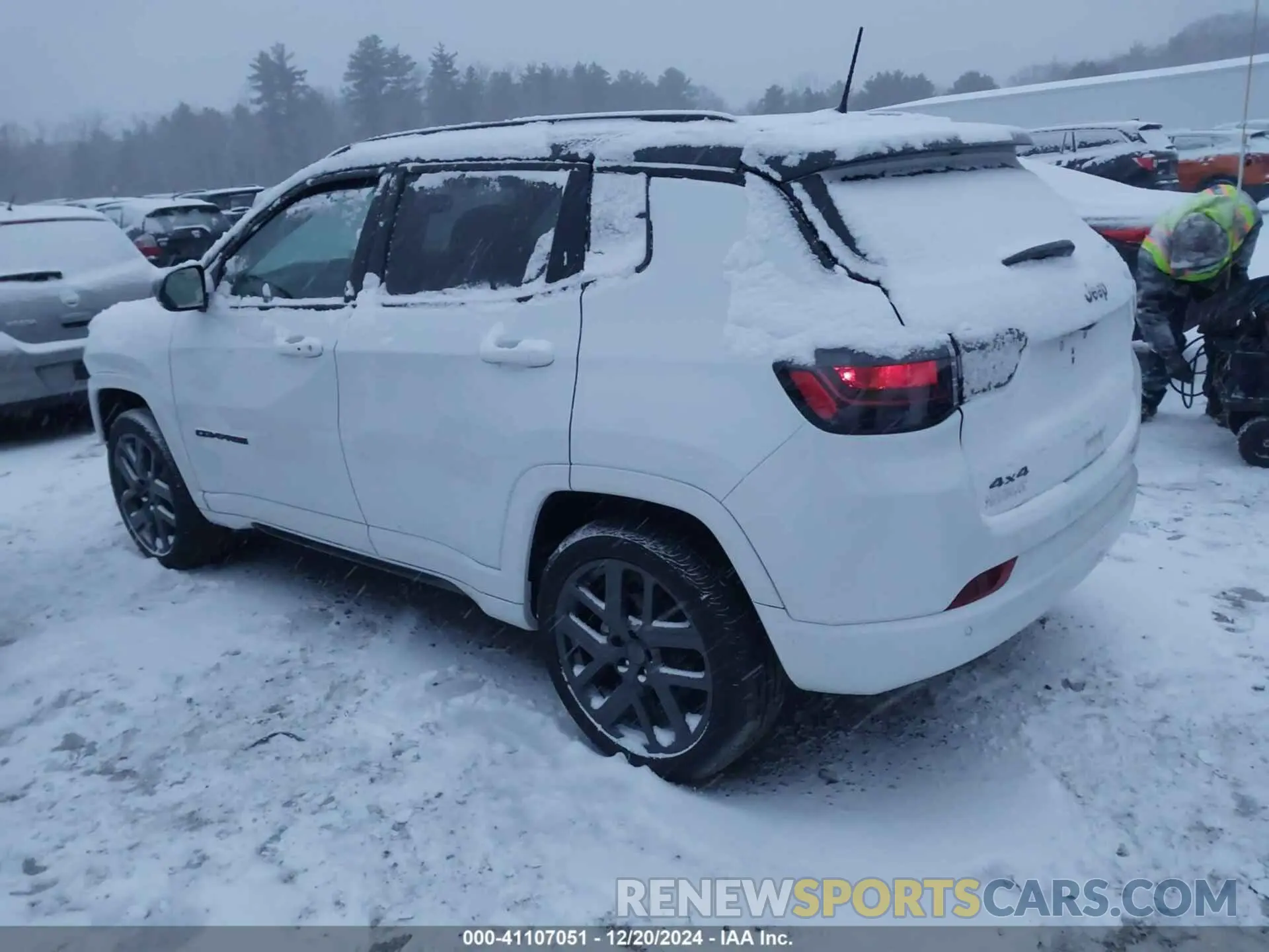 3 Фотография поврежденного автомобиля 3C4NJDCN5RT164829 JEEP COMPASS 2024