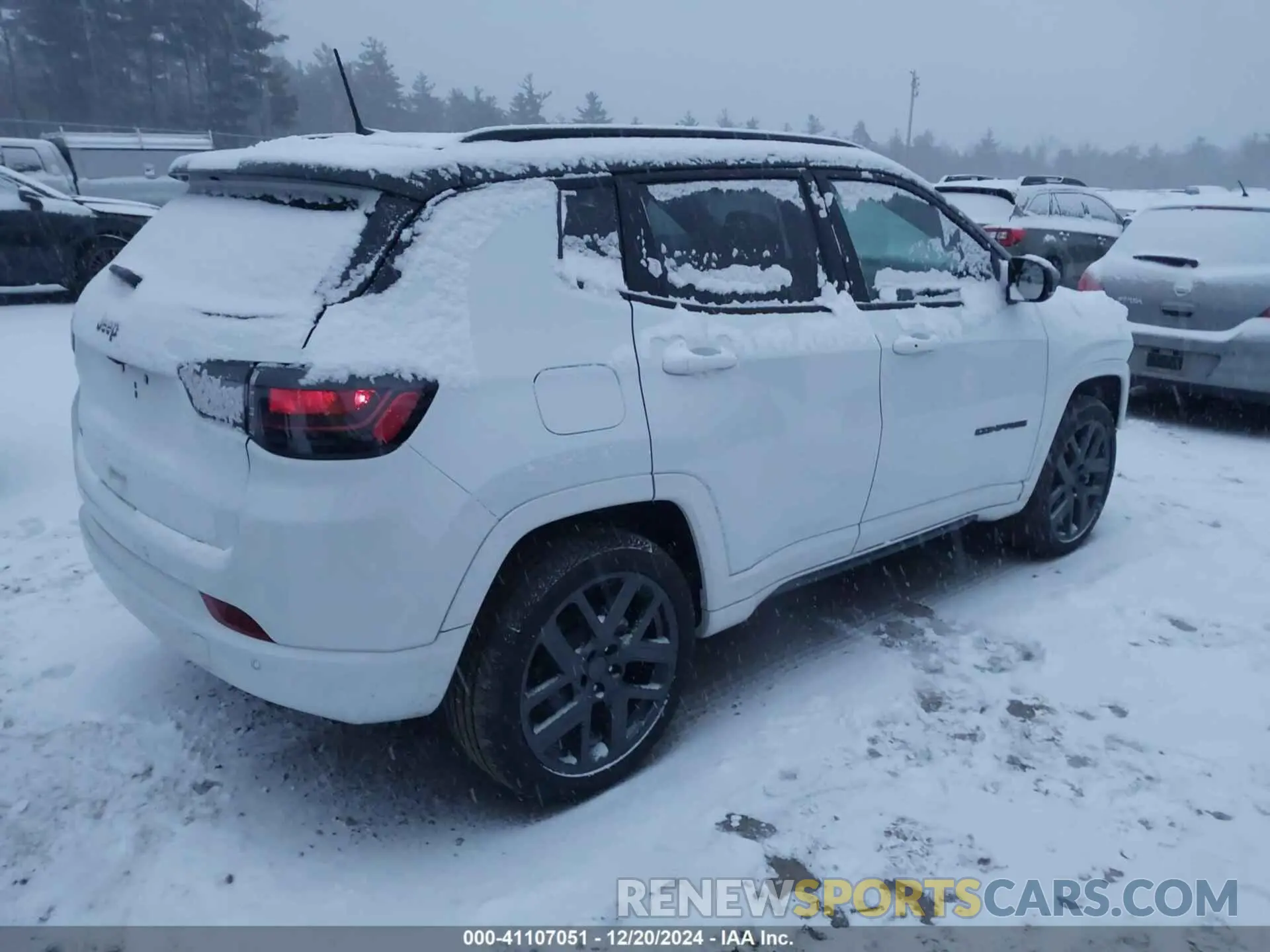 4 Фотография поврежденного автомобиля 3C4NJDCN5RT164829 JEEP COMPASS 2024