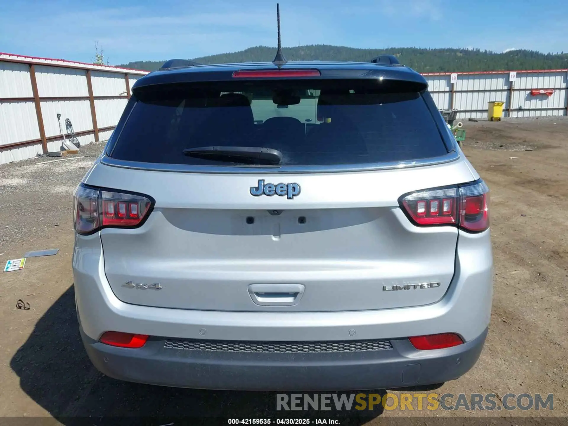 16 Photograph of a damaged car 3C4NJDCN6RT125537 JEEP COMPASS 2024