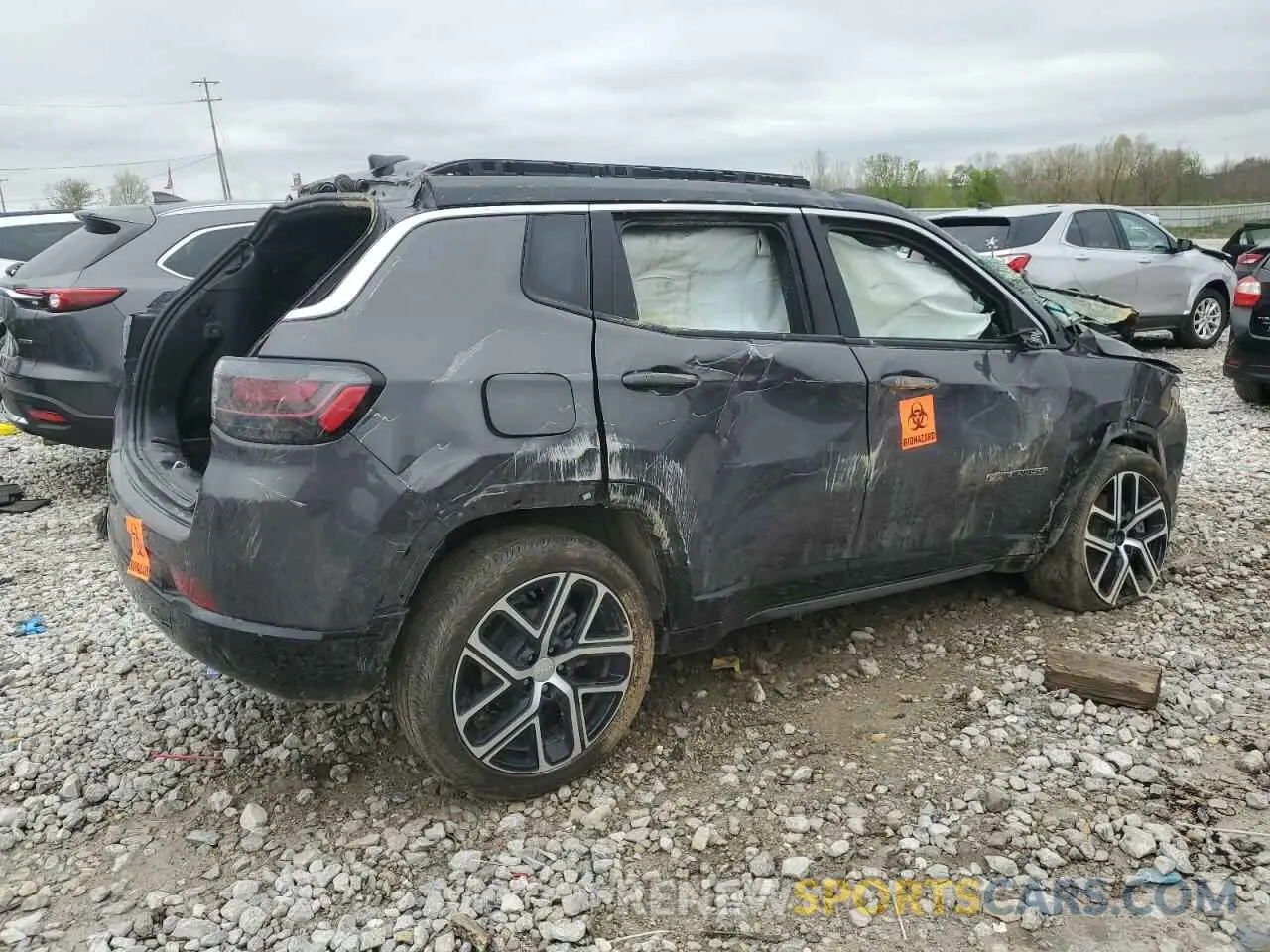 3 Photograph of a damaged car 3C4NJDCN6RT126039 JEEP COMPASS 2024