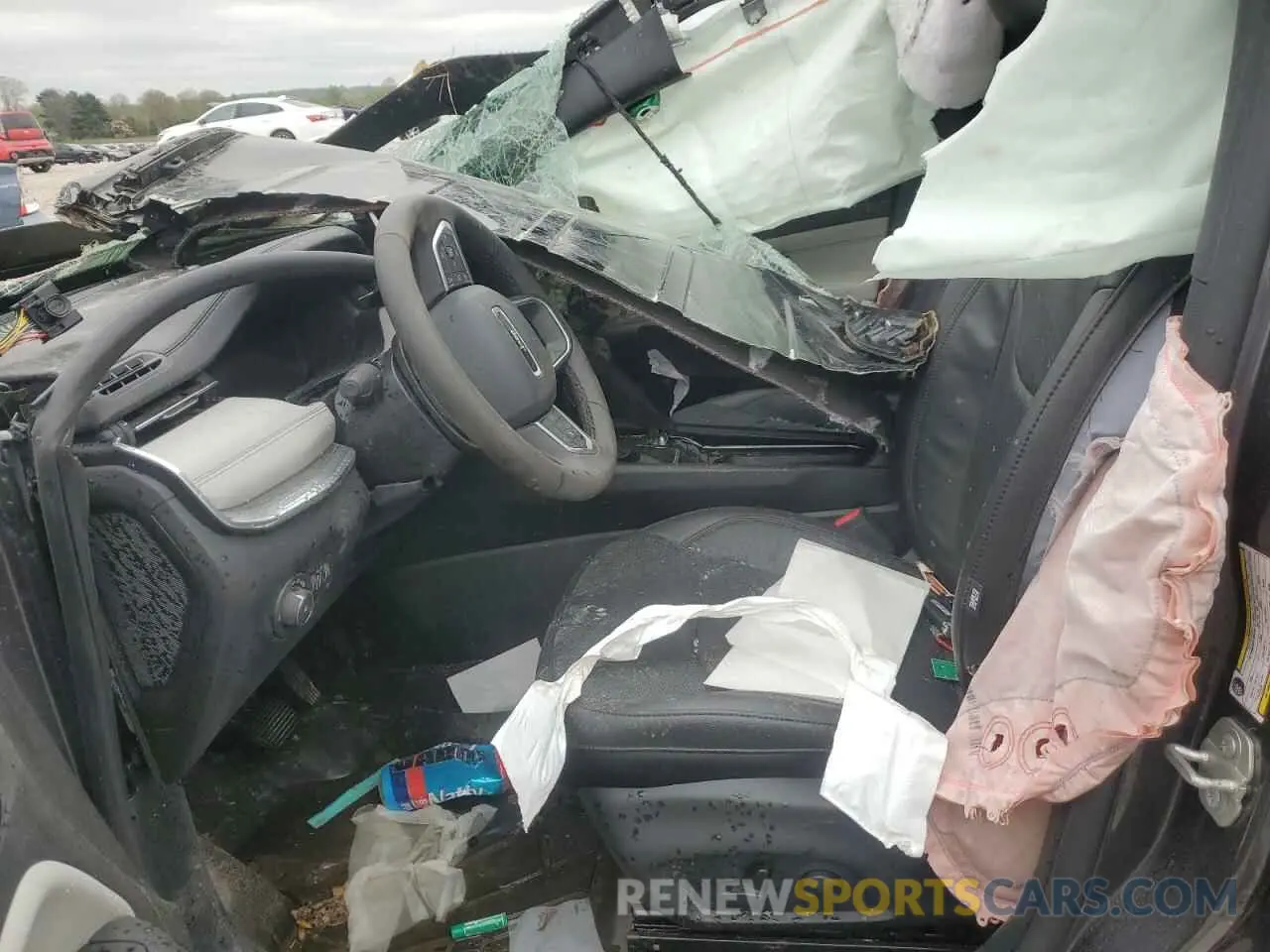 7 Photograph of a damaged car 3C4NJDCN6RT126039 JEEP COMPASS 2024