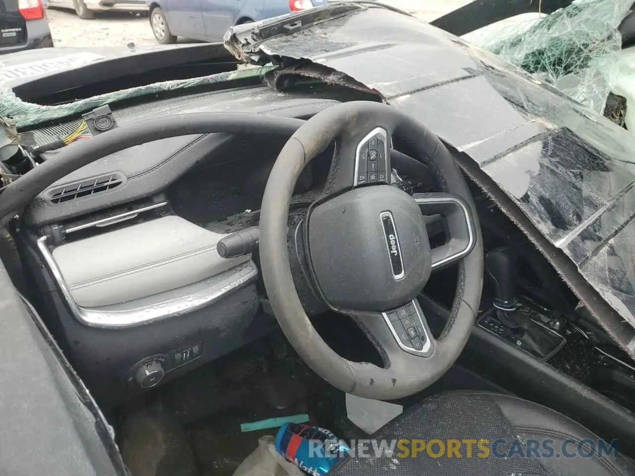 8 Photograph of a damaged car 3C4NJDCN6RT126039 JEEP COMPASS 2024