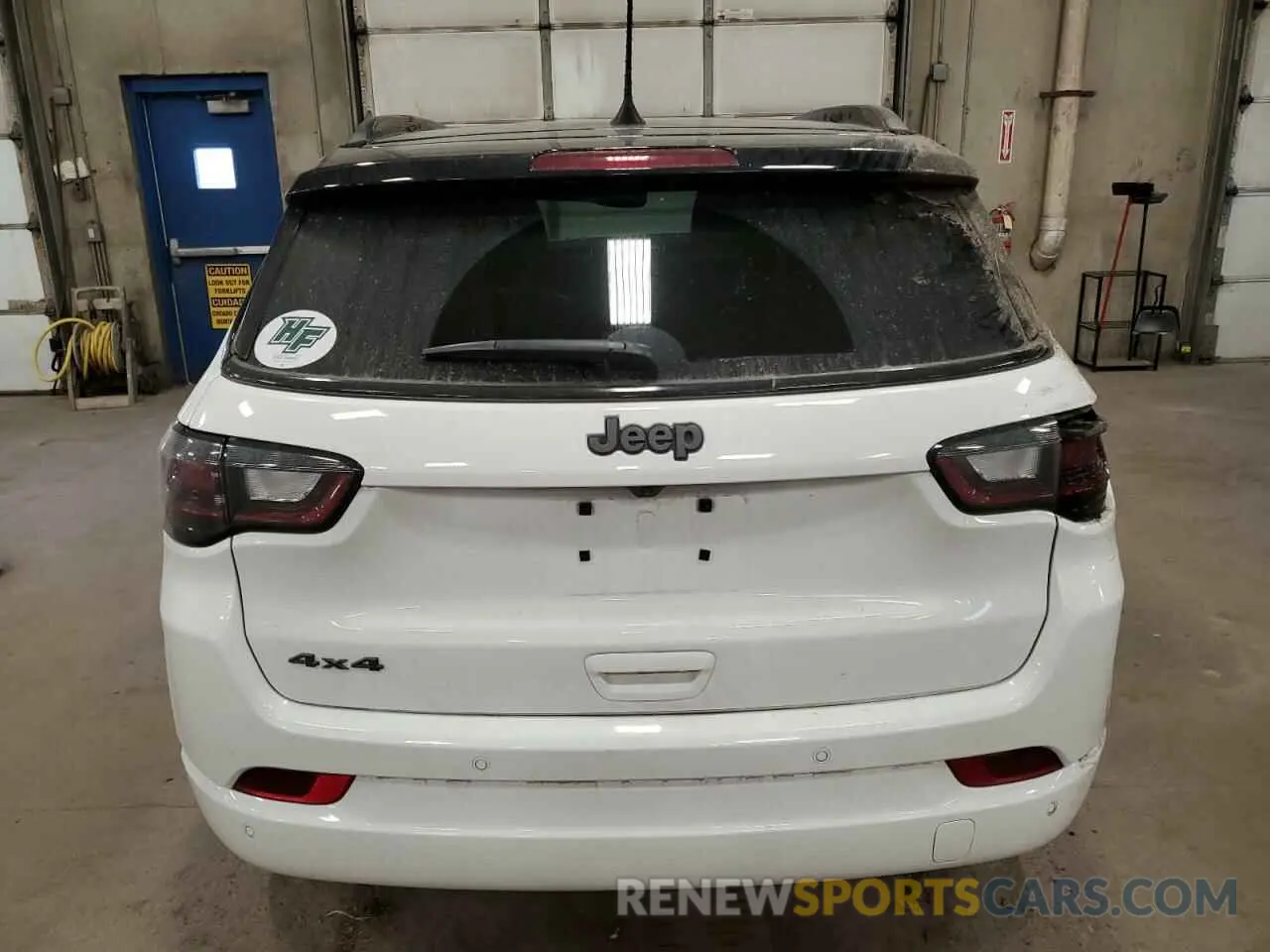 6 Photograph of a damaged car 3C4NJDCN6RT157548 JEEP COMPASS 2024