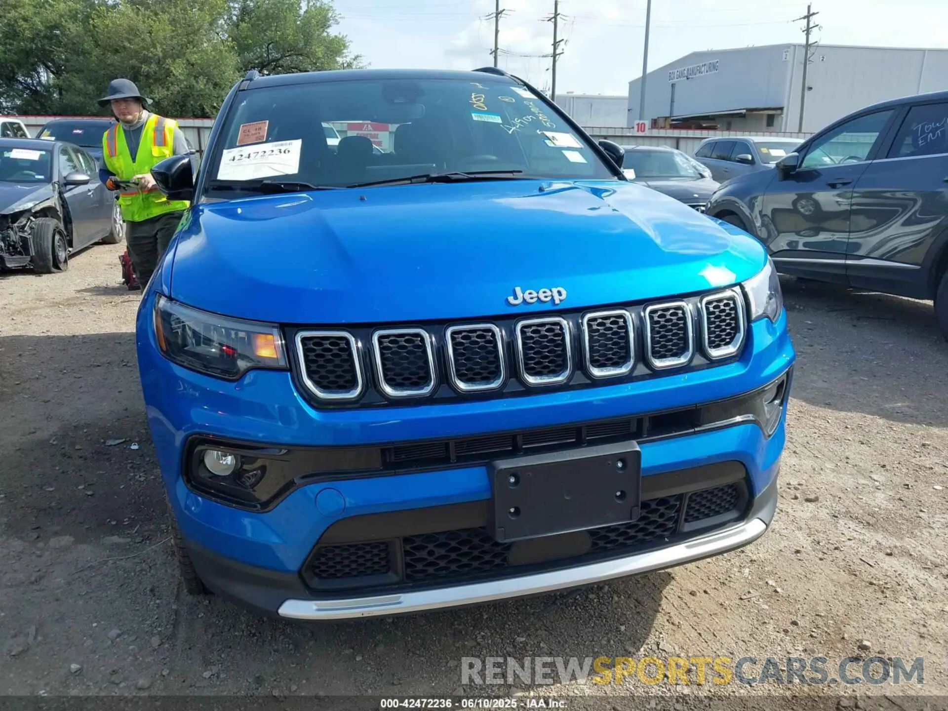 12 Photograph of a damaged car 3C4NJDCN6RT586902 JEEP COMPASS 2024