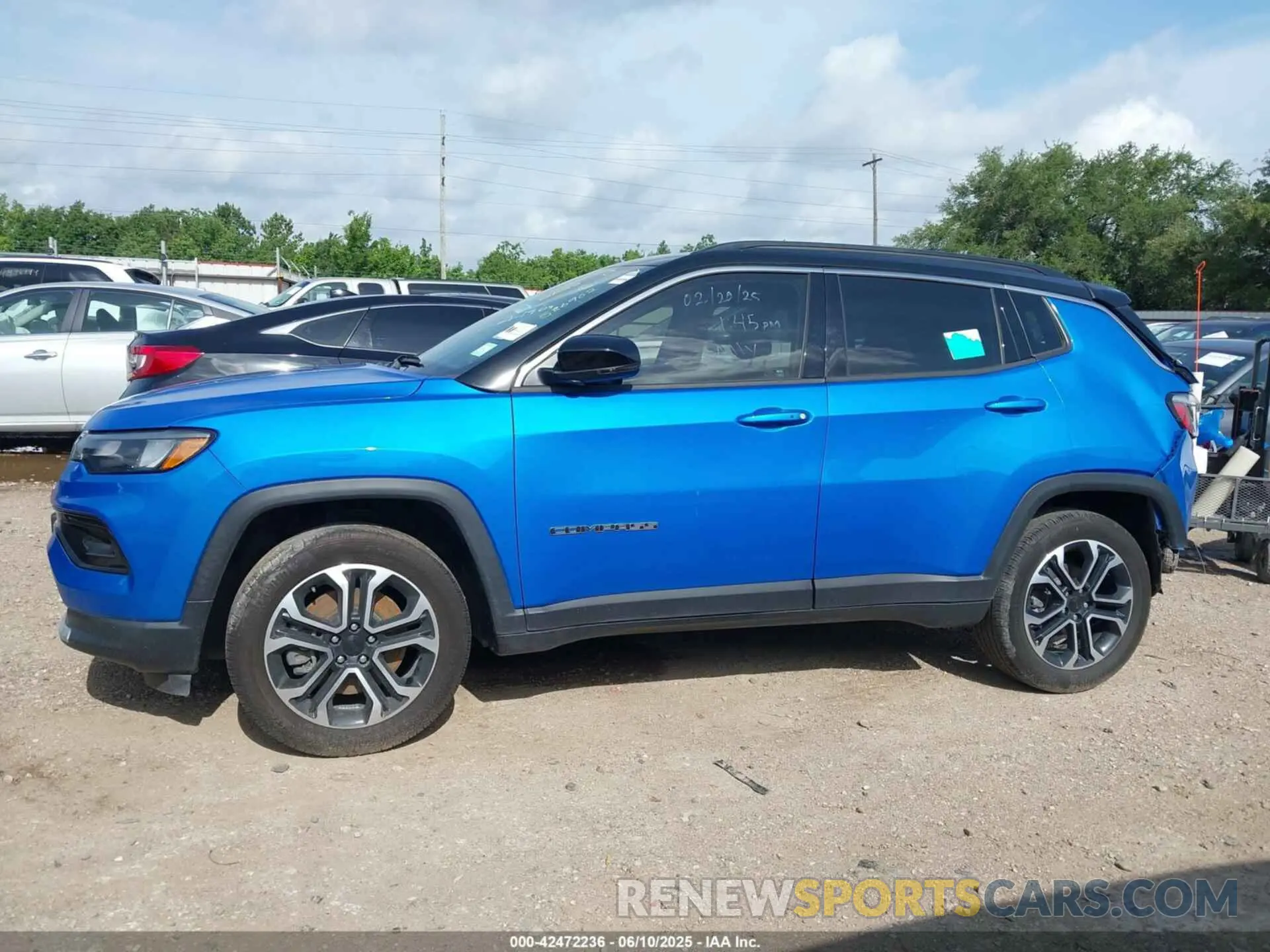 14 Photograph of a damaged car 3C4NJDCN6RT586902 JEEP COMPASS 2024