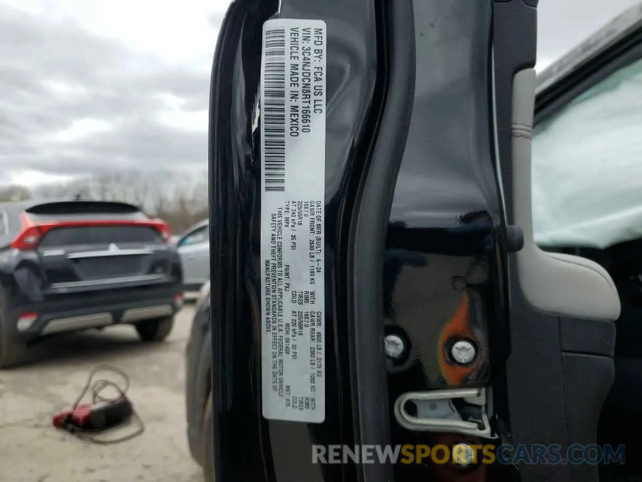 14 Photograph of a damaged car 3C4NJDCN8RT166610 JEEP COMPASS 2024